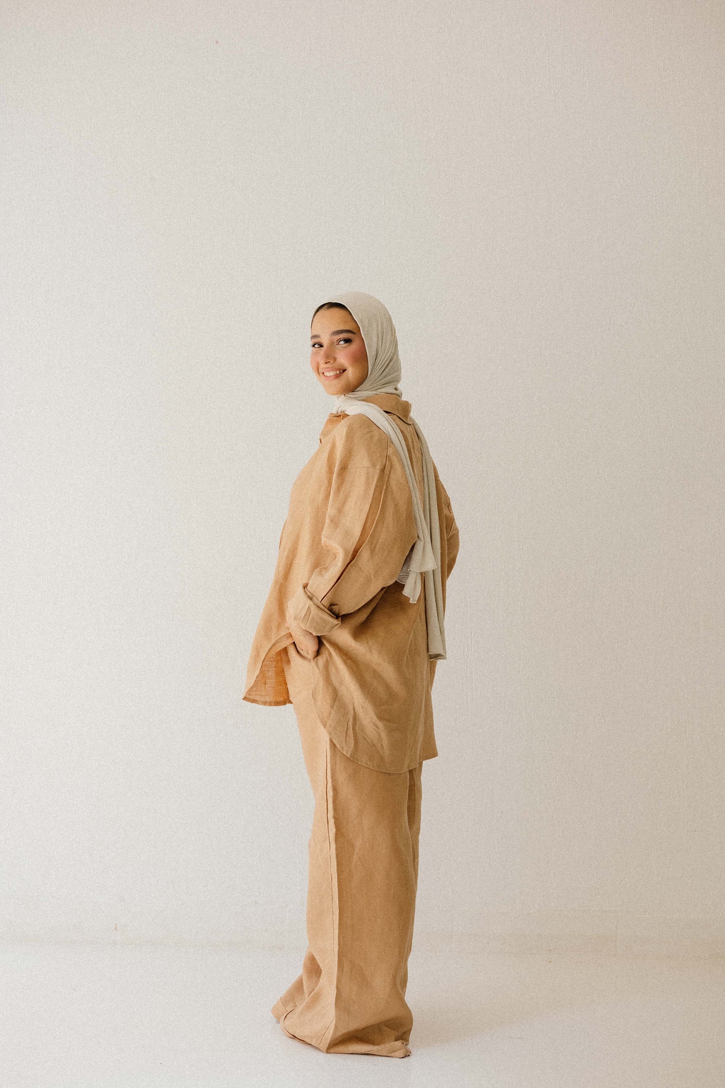 Basic Pant In Light Camel