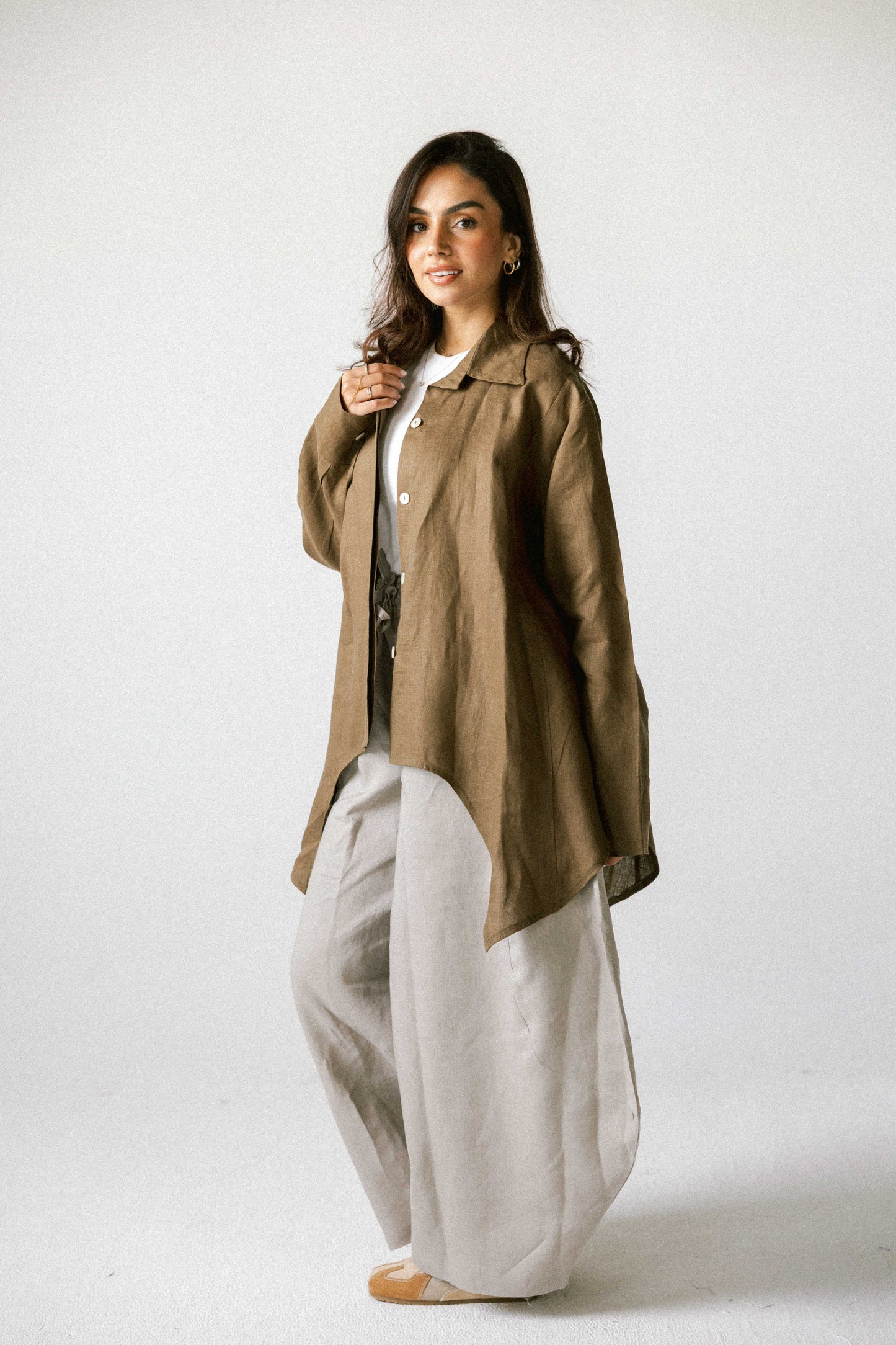 Round shirt in burnt olive