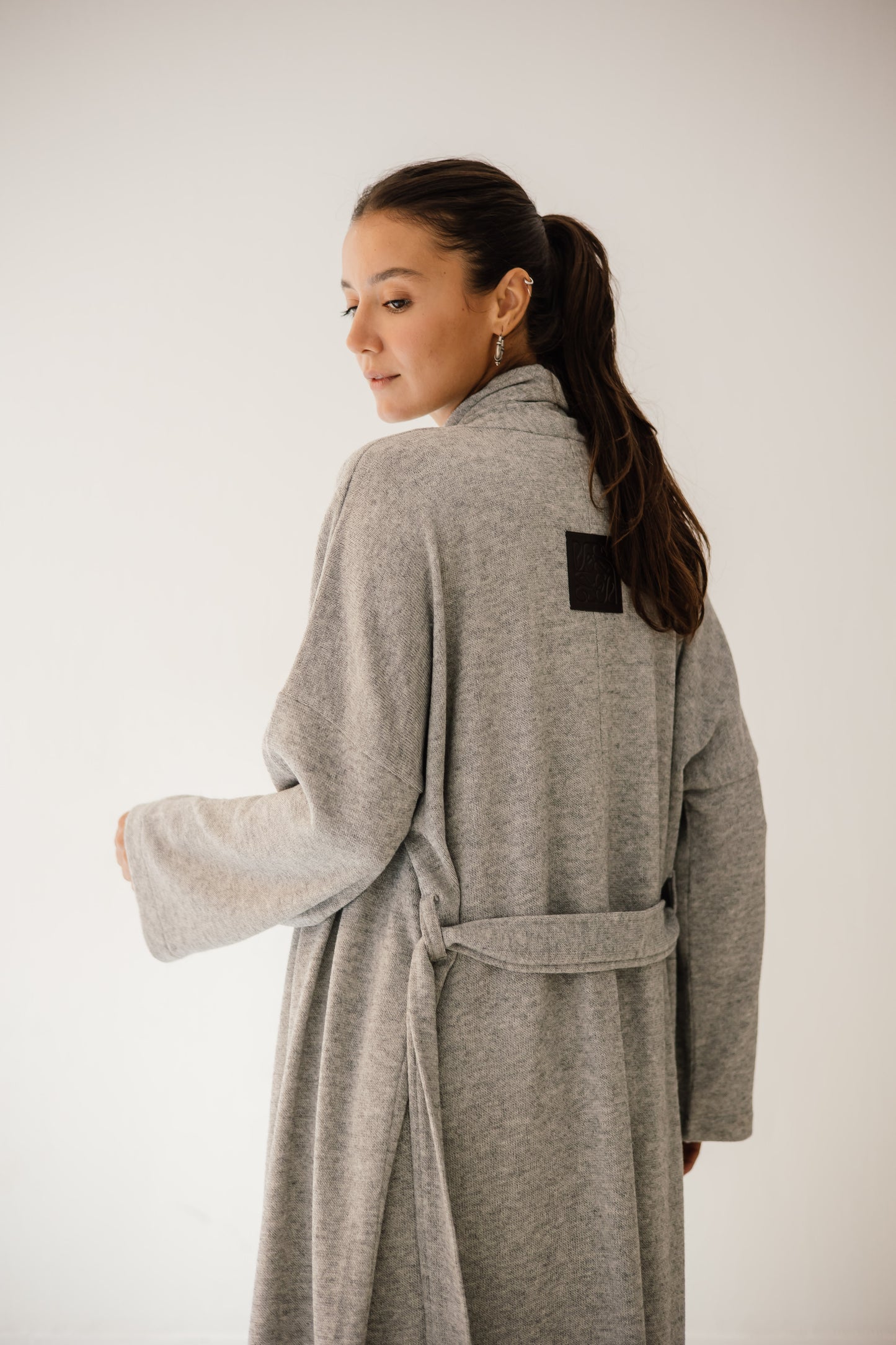 Unfinished Wool Set In Grey