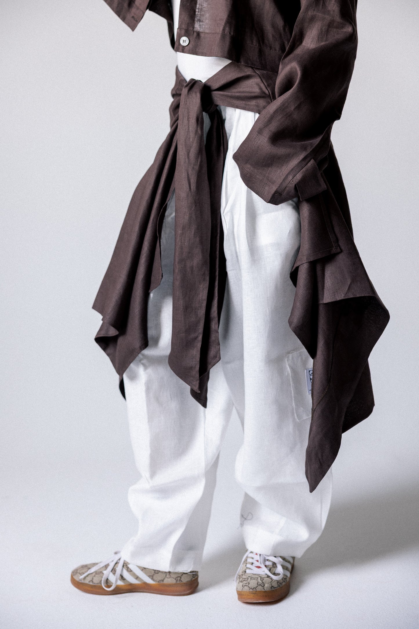 Rap-up shirt in chocolate brown