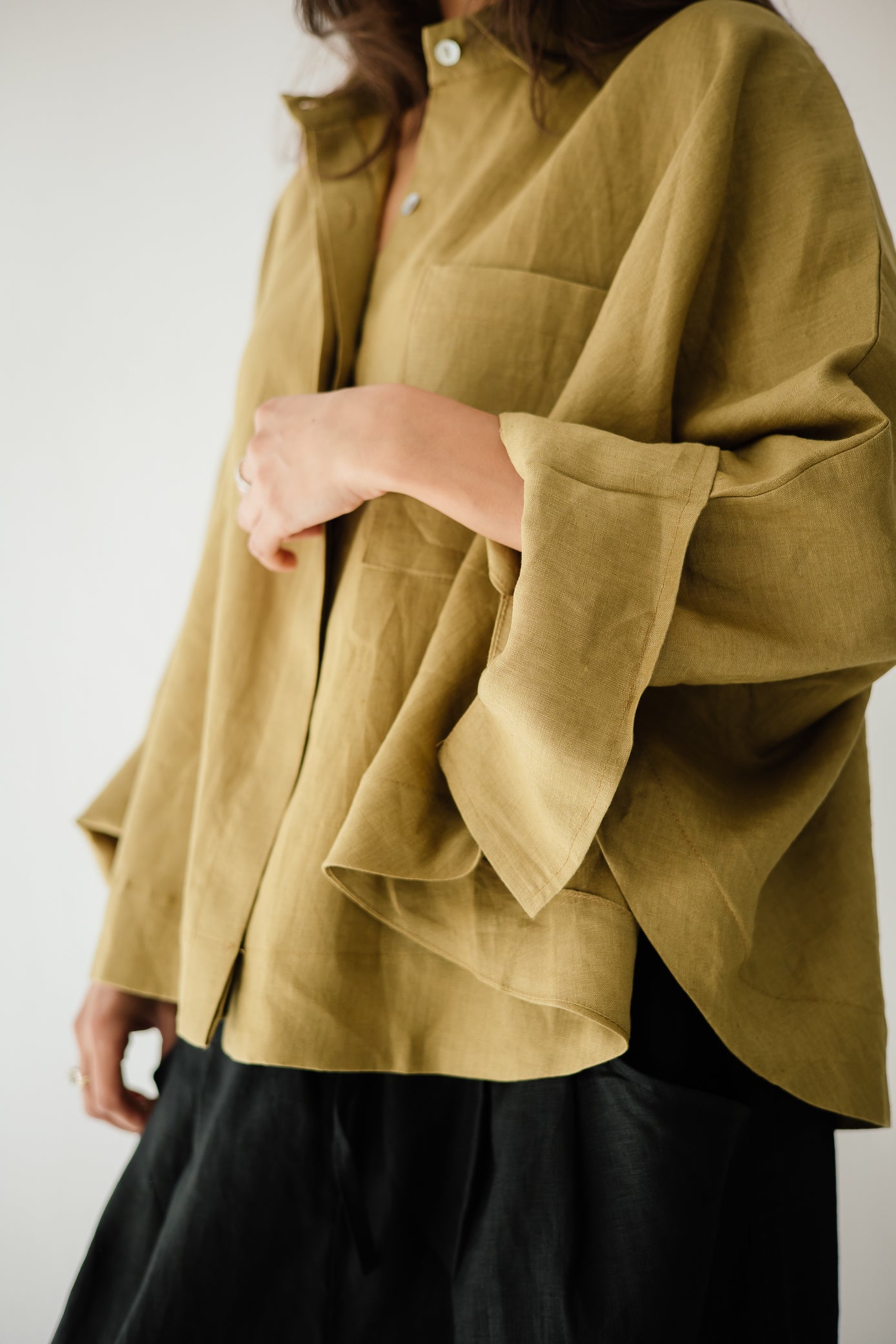 Butterfly Shirt In Dark lime-green