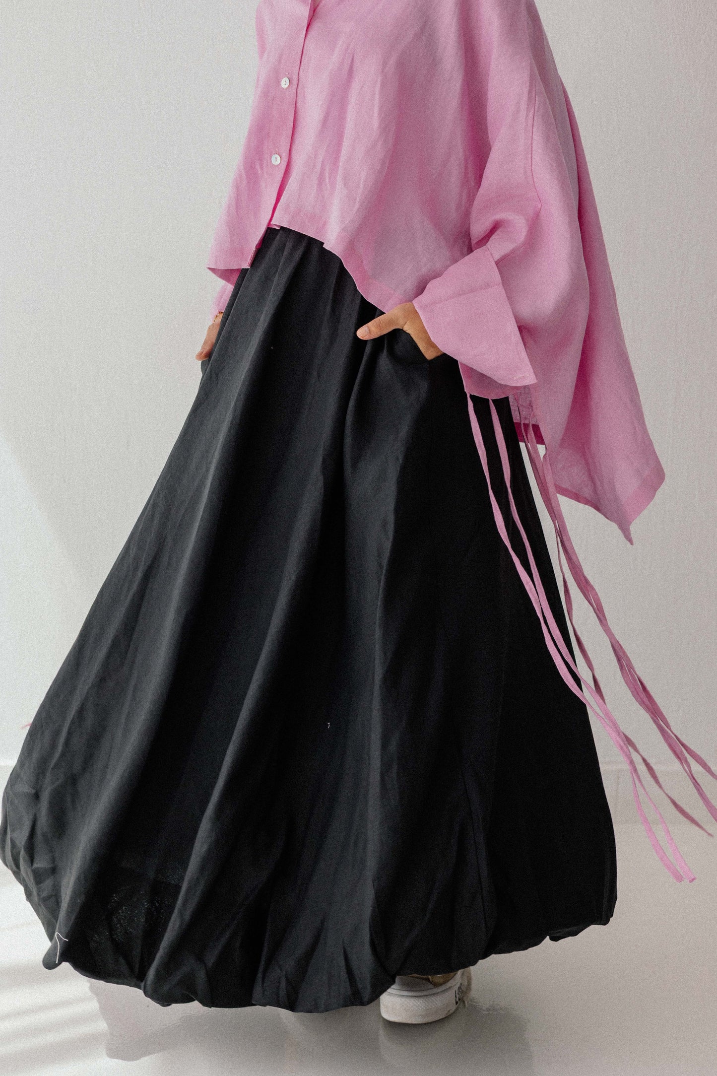 Balloon Skirt In Black
