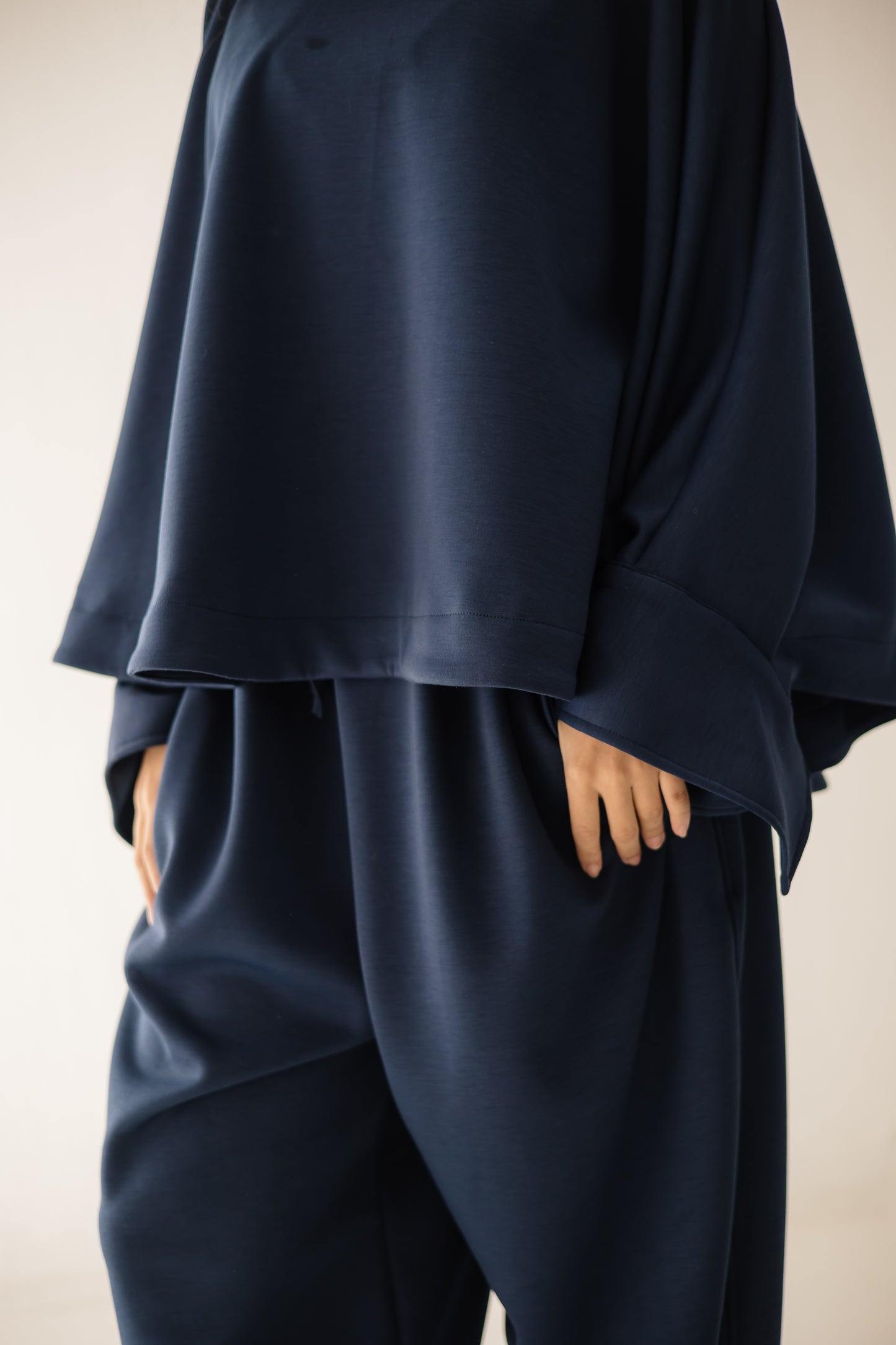Butter-fly Set In Navy-blue