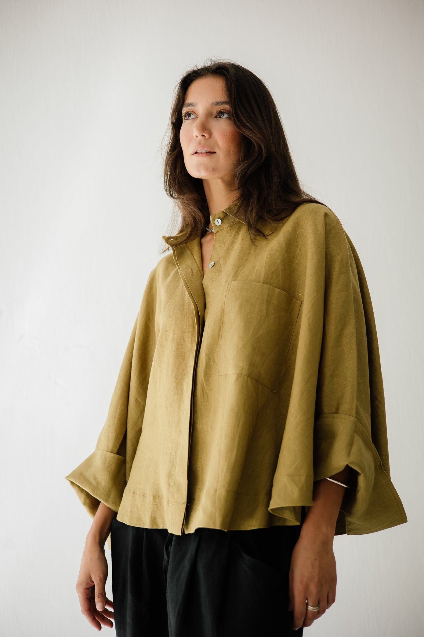 Butterfly Shirt In Dark lime-green