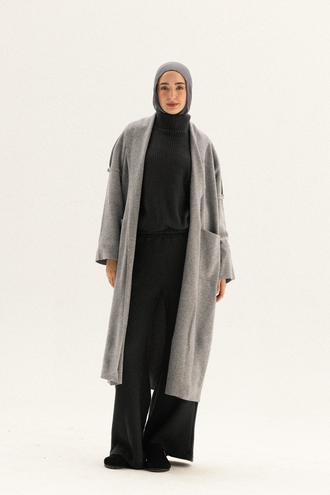Long Pocket Coat In Grey