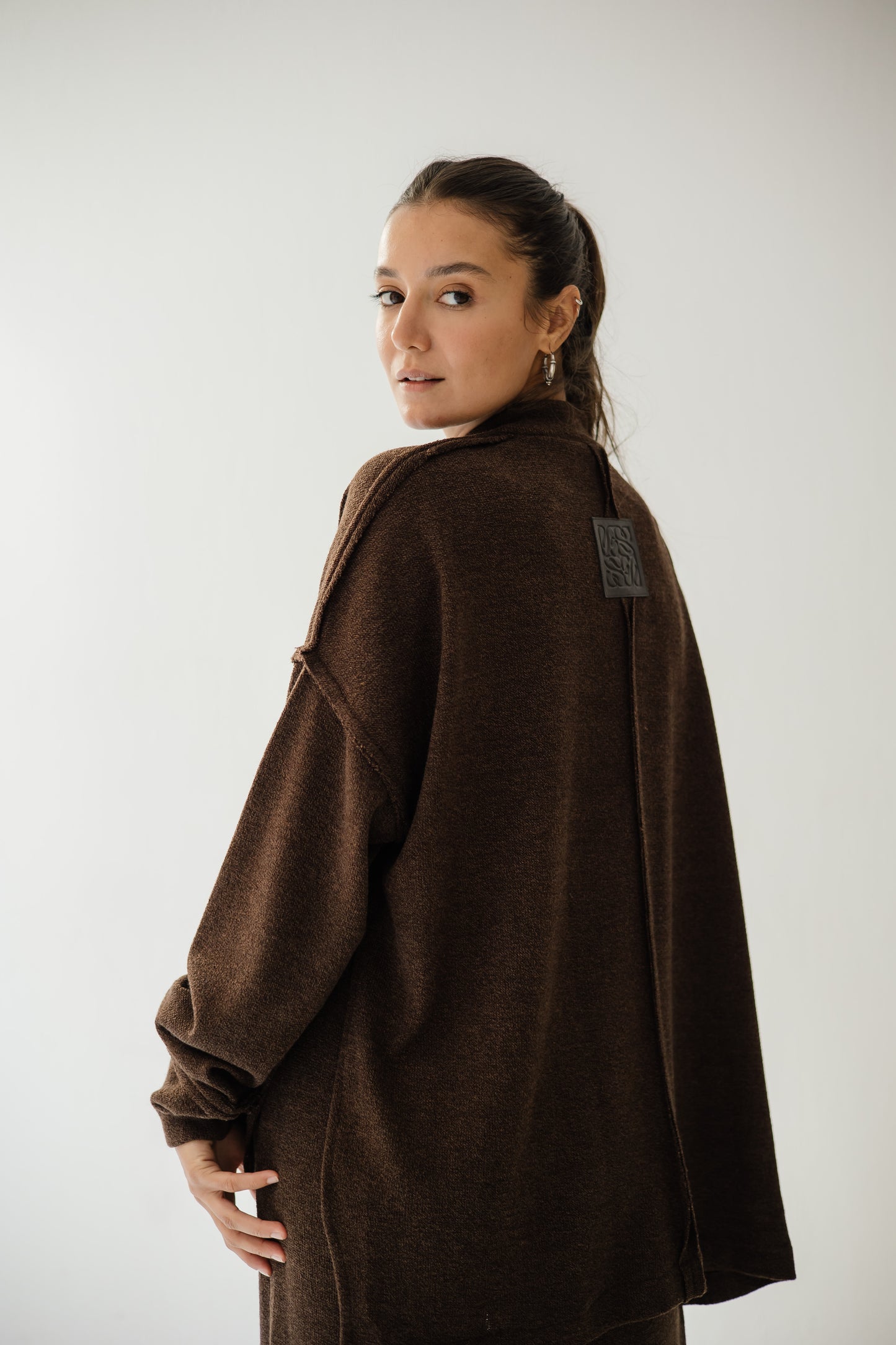 Unfinished Wool Set In Brown
