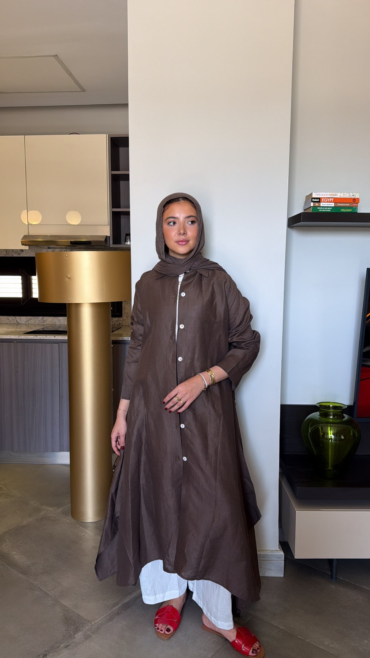 Long shirt in brown