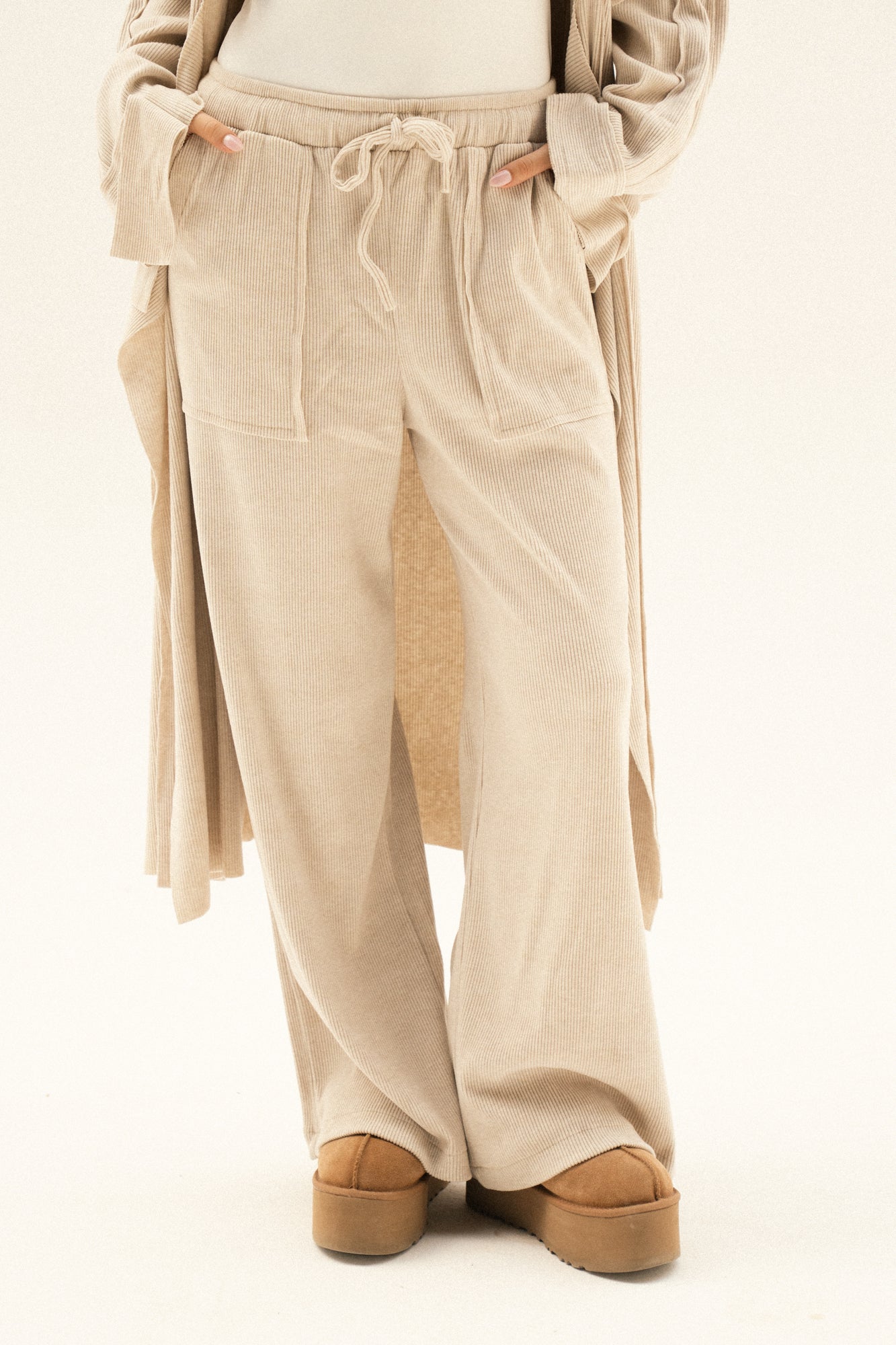 Lined Wool Set In Cafe