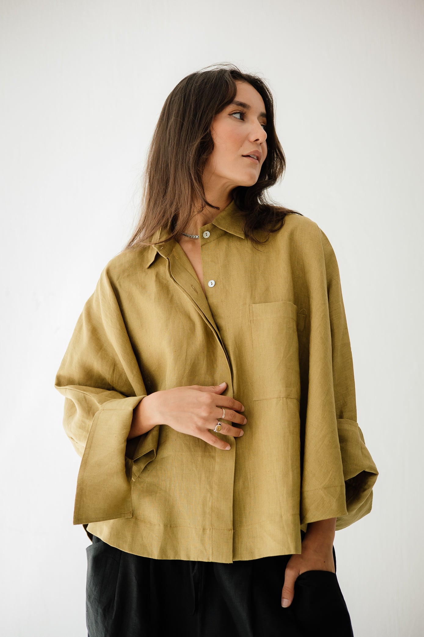 Butterfly Shirt In Dark lime-green