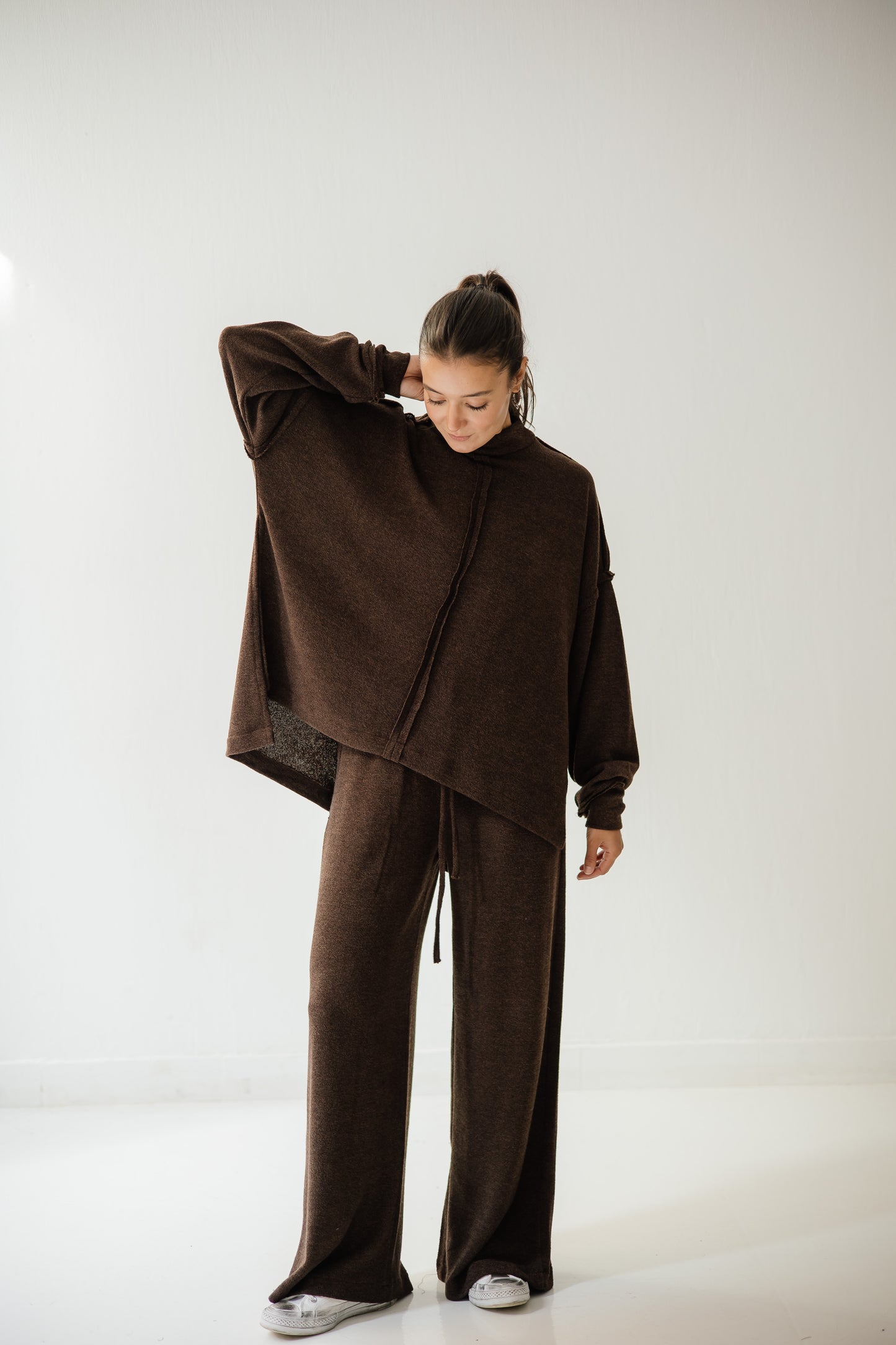 Unfinished Wool Set In Brown