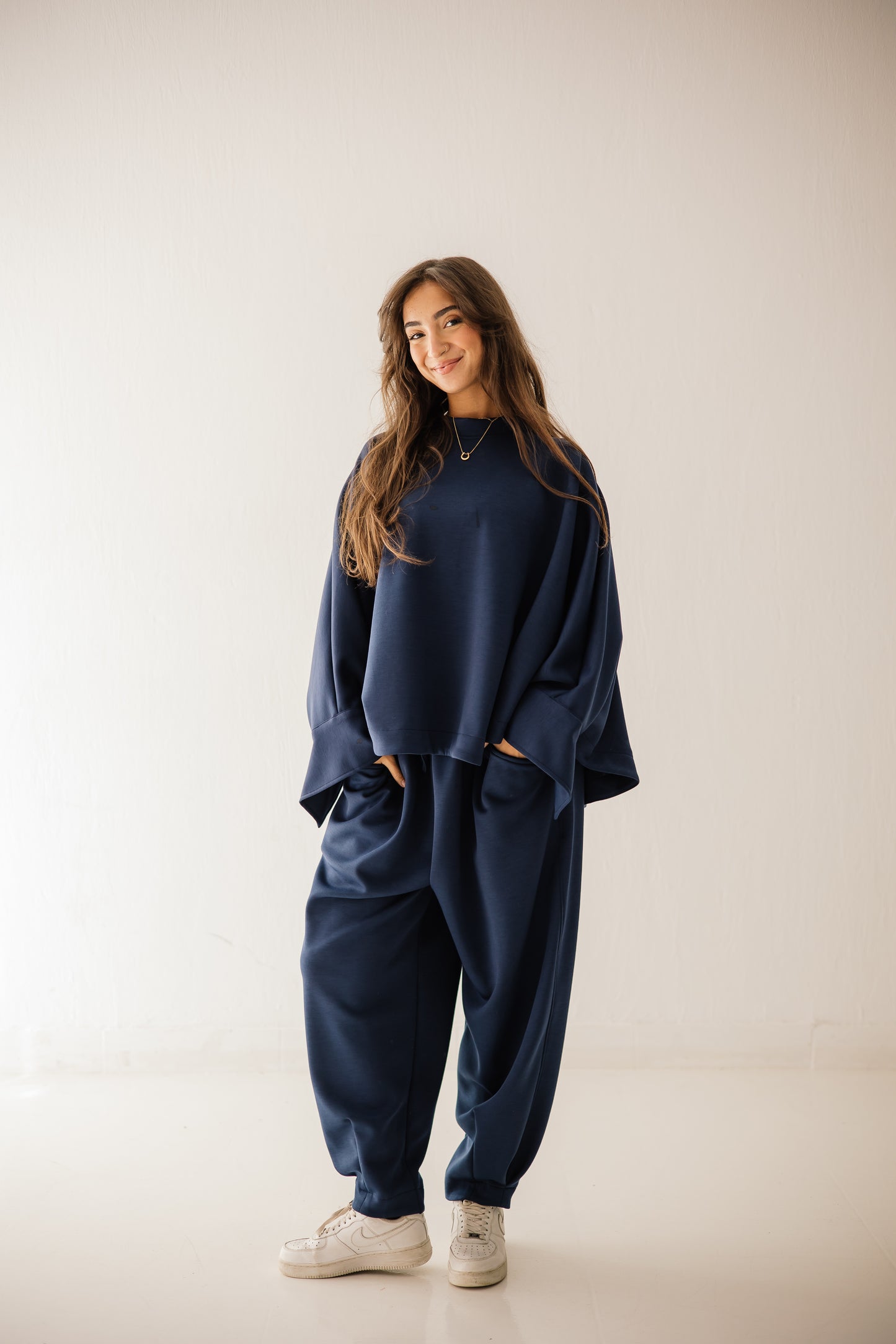 Butter-fly Set In Navy-blue
