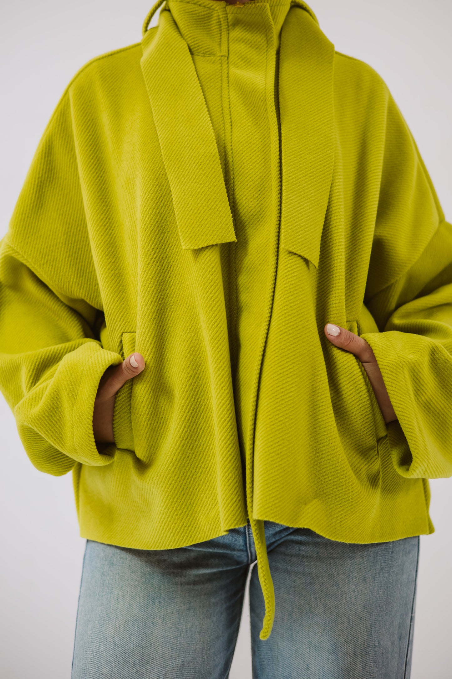 Short jackets in lime