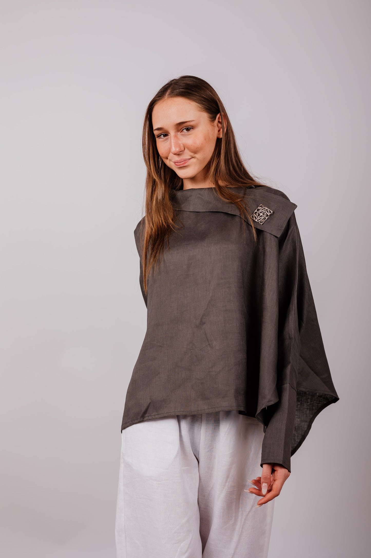 Collar Top In Dark-grey