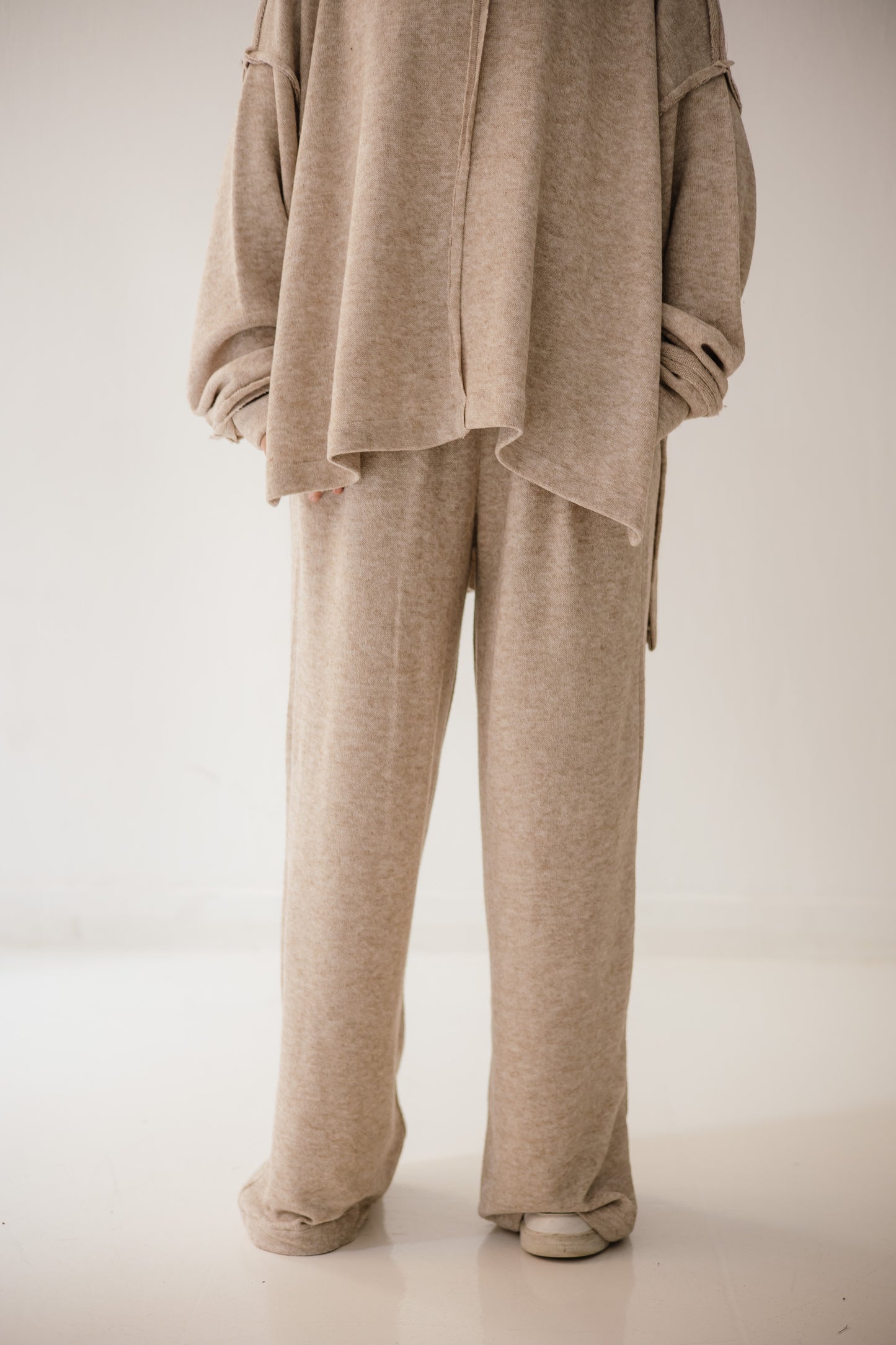 Unfinished Wool Set In Cafe