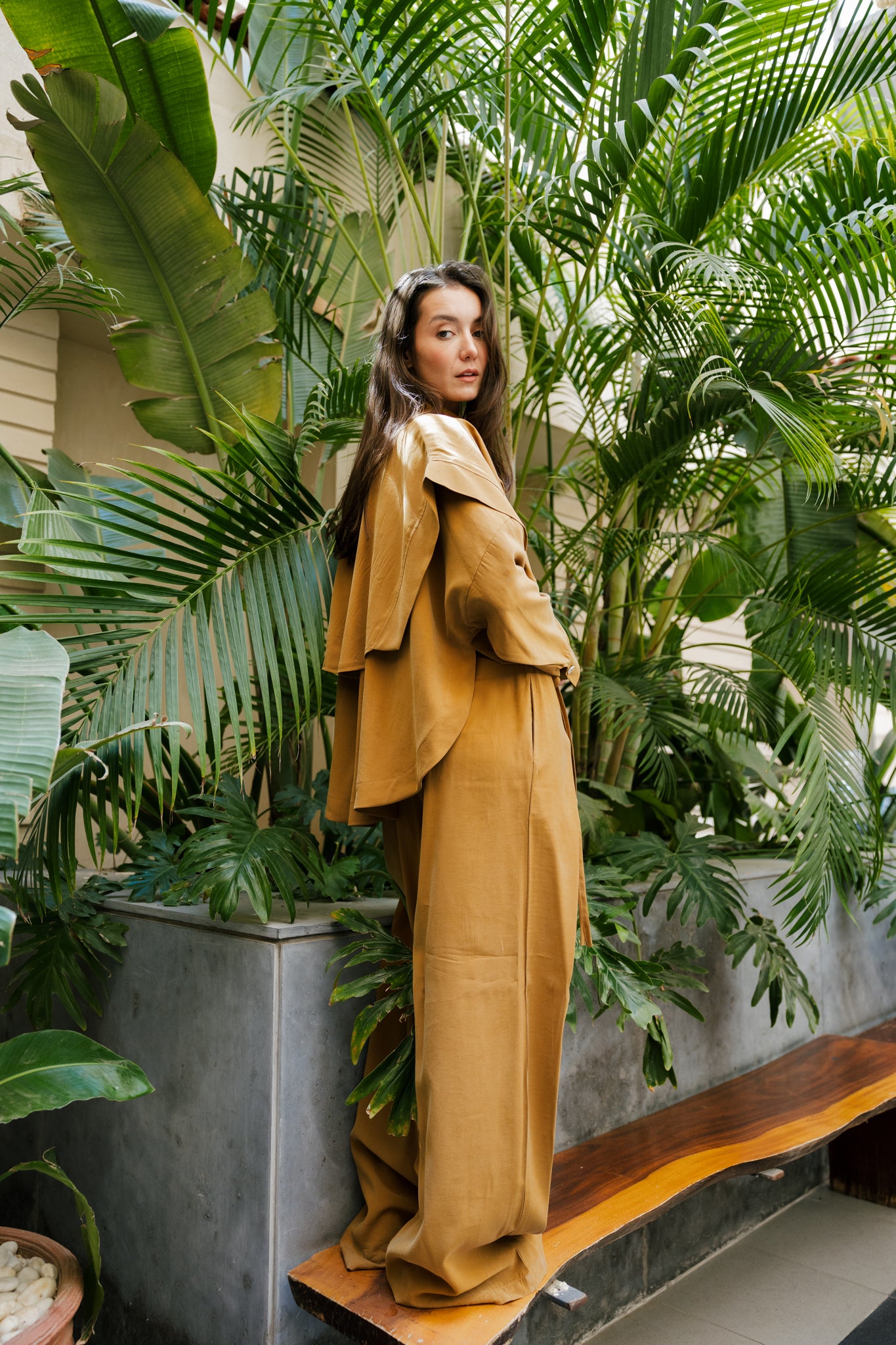 Layered set in mustard