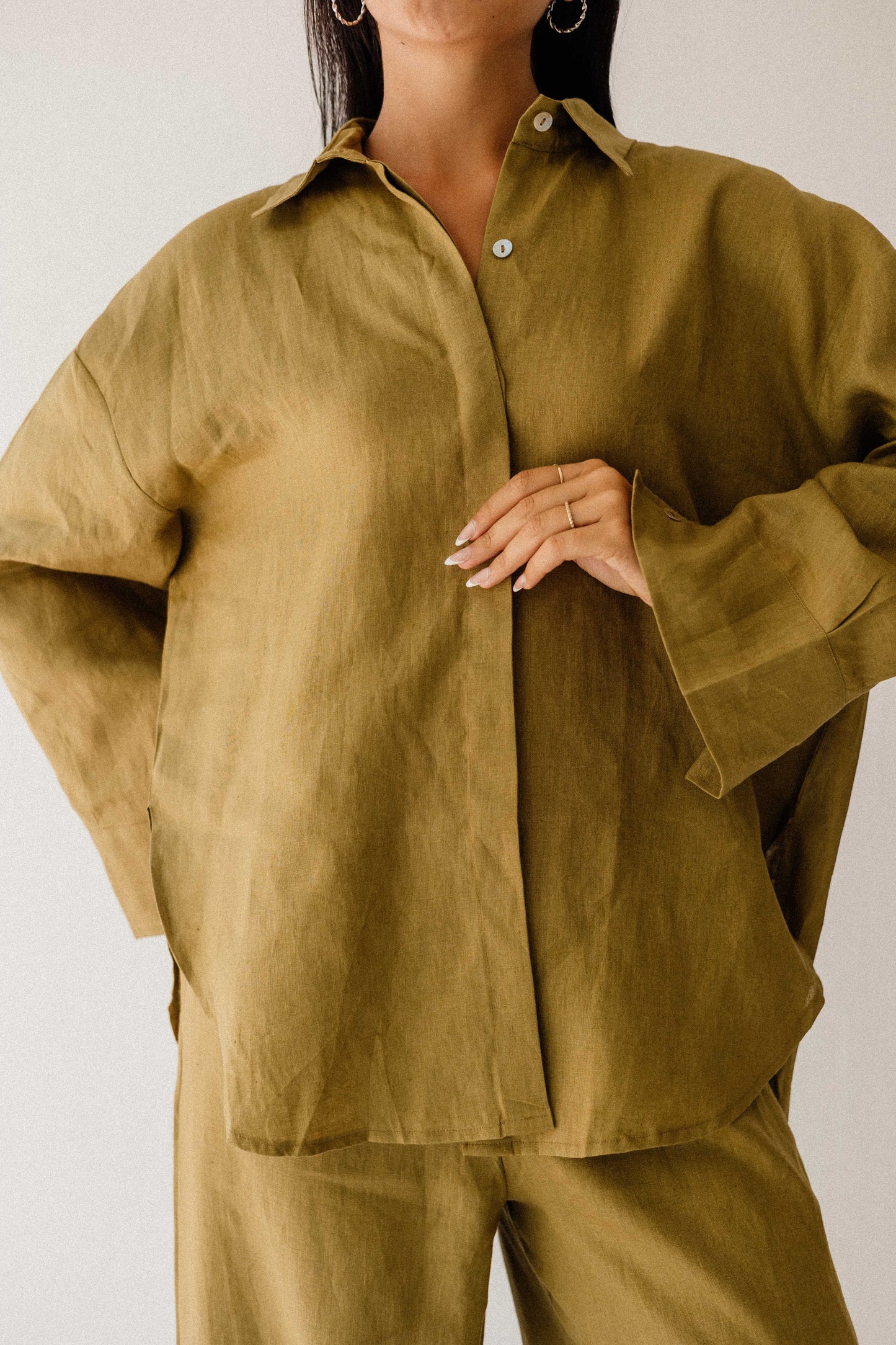 Daily Linen Shirt In Dark-limegreen