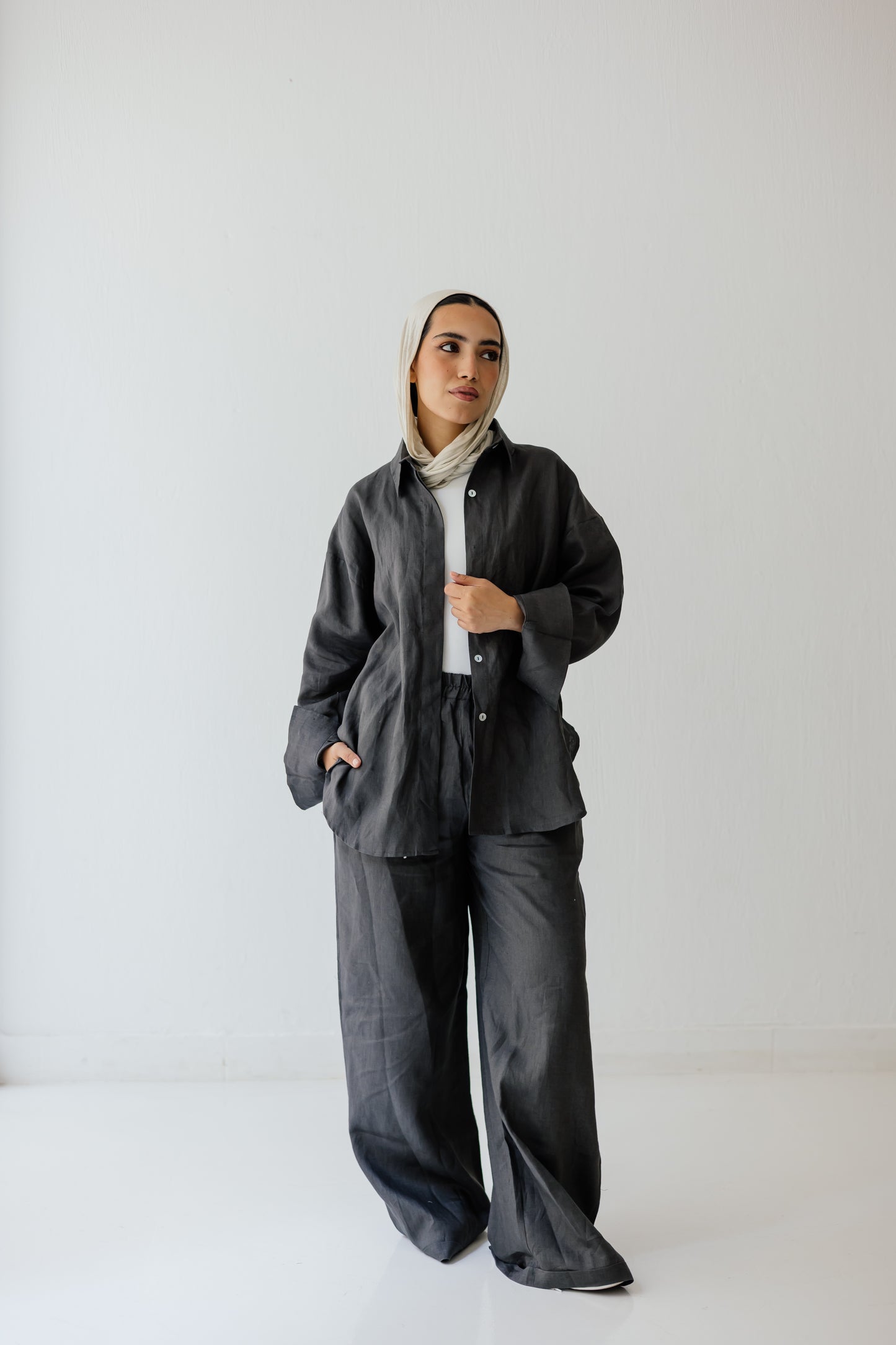 Basic Pant In Dark-grey