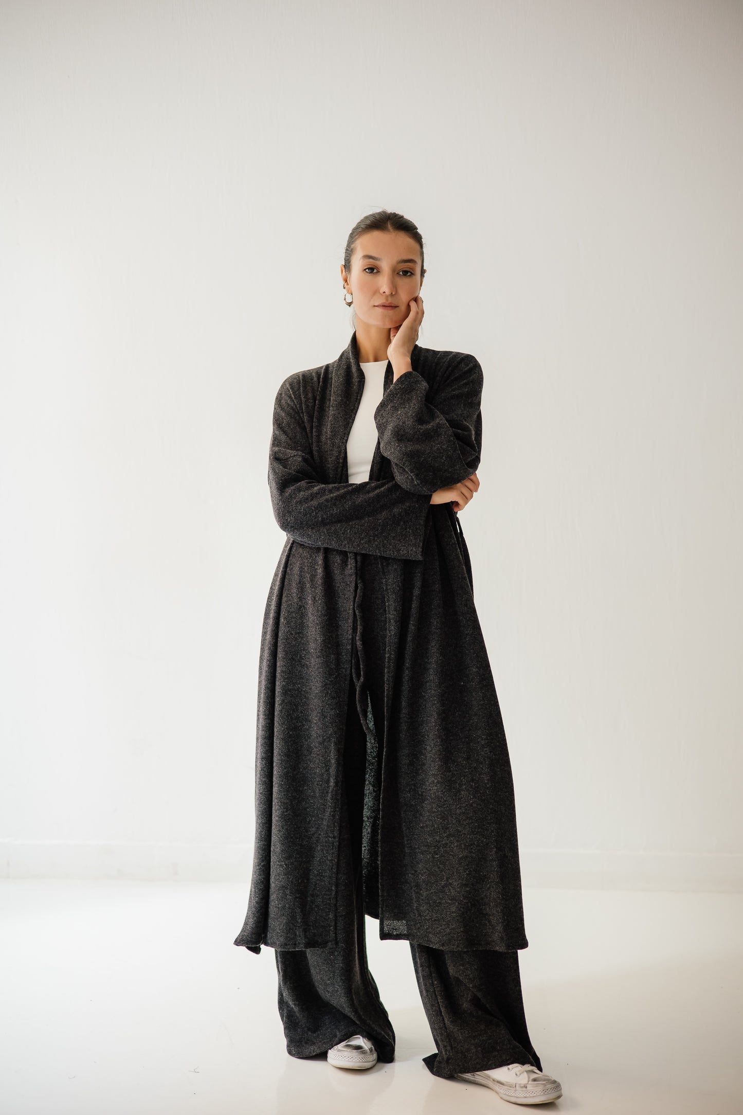 Unfinished Wool Set In Dark-grey