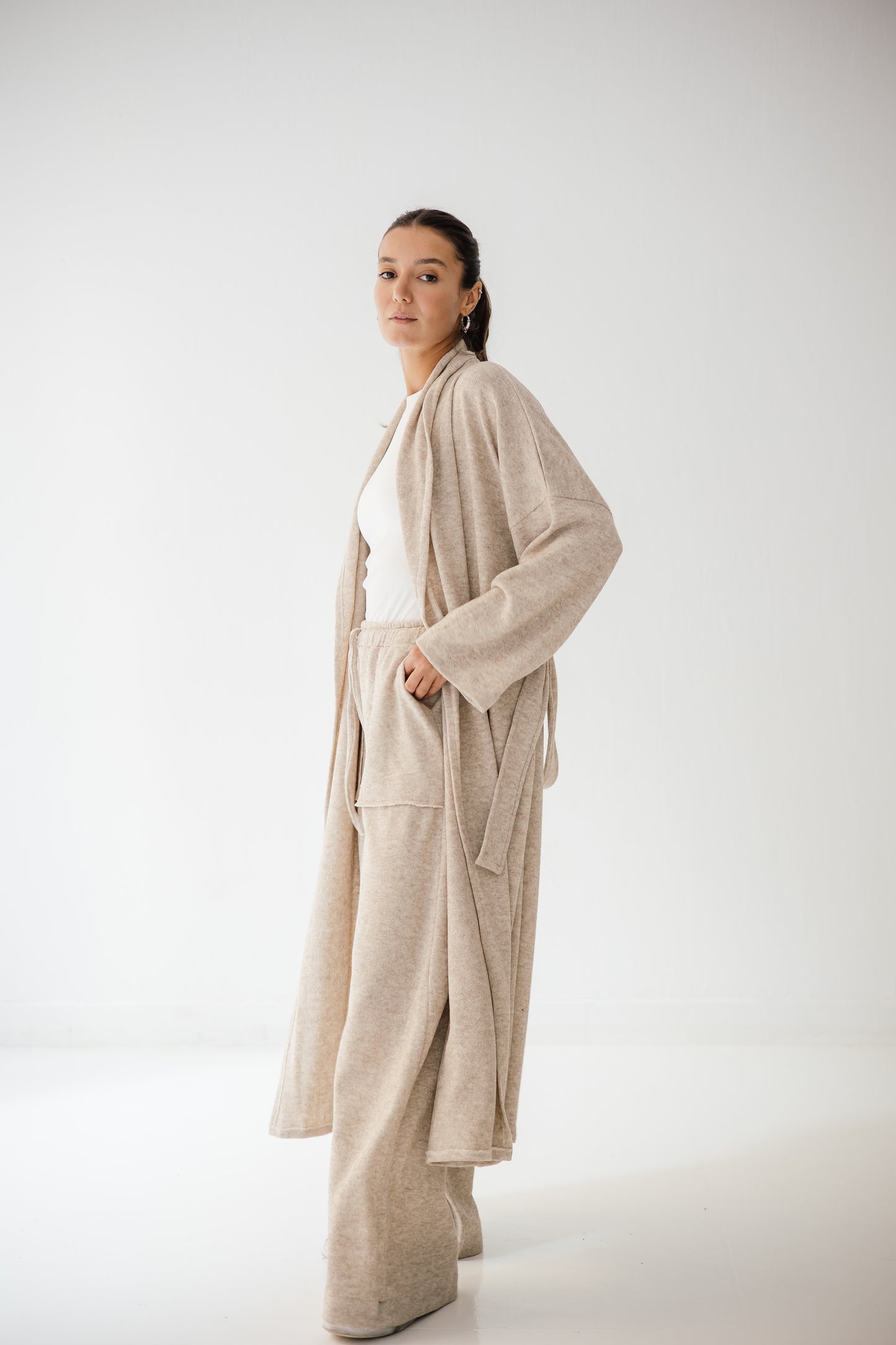 Unfinished Wool Set In Cafe