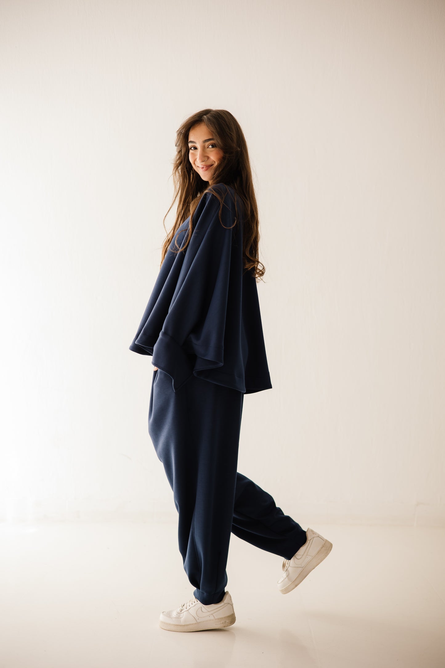 Butter-fly Set In Navy-blue