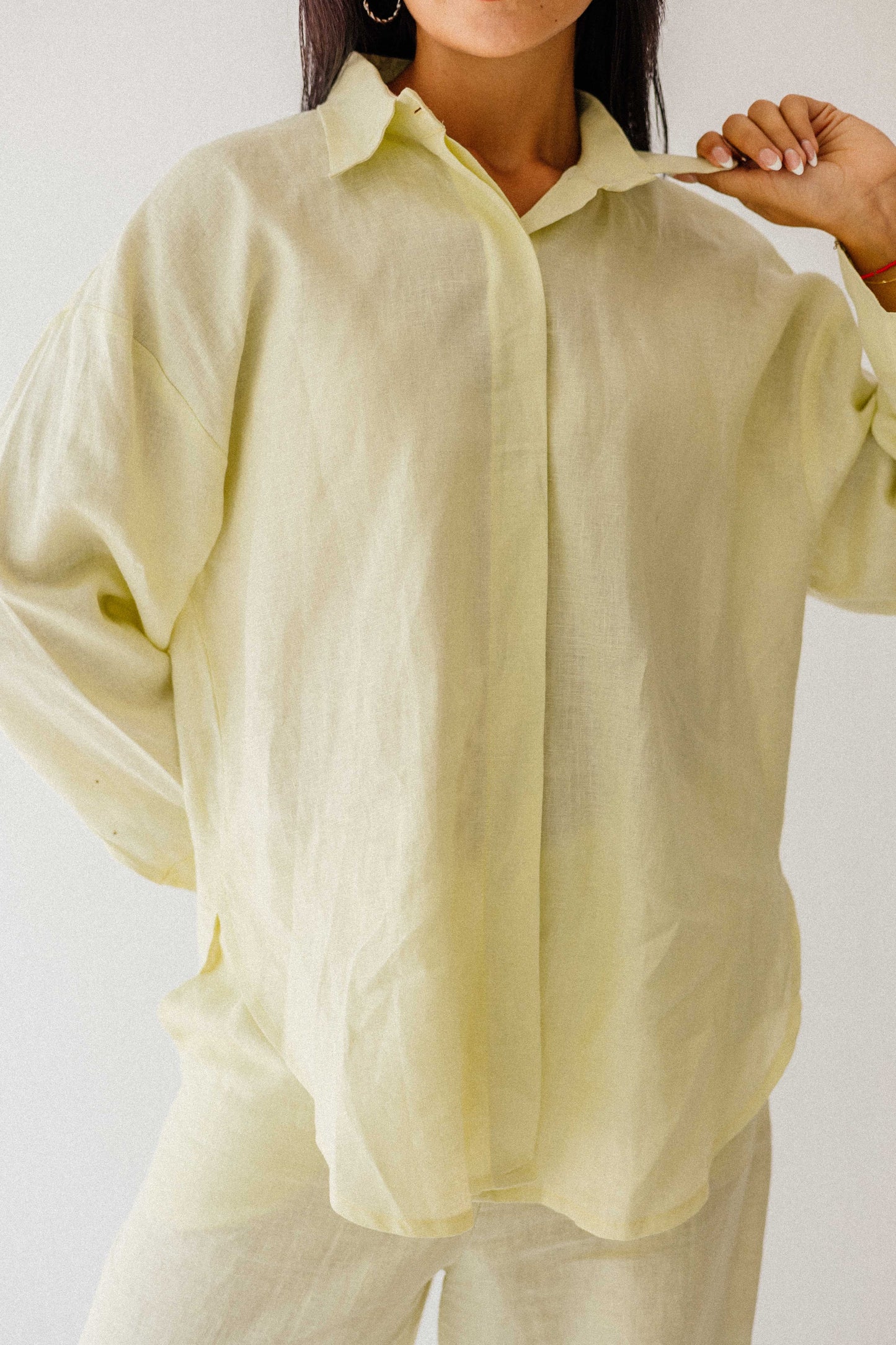 Daily Linen Shirt In Butter-lemon