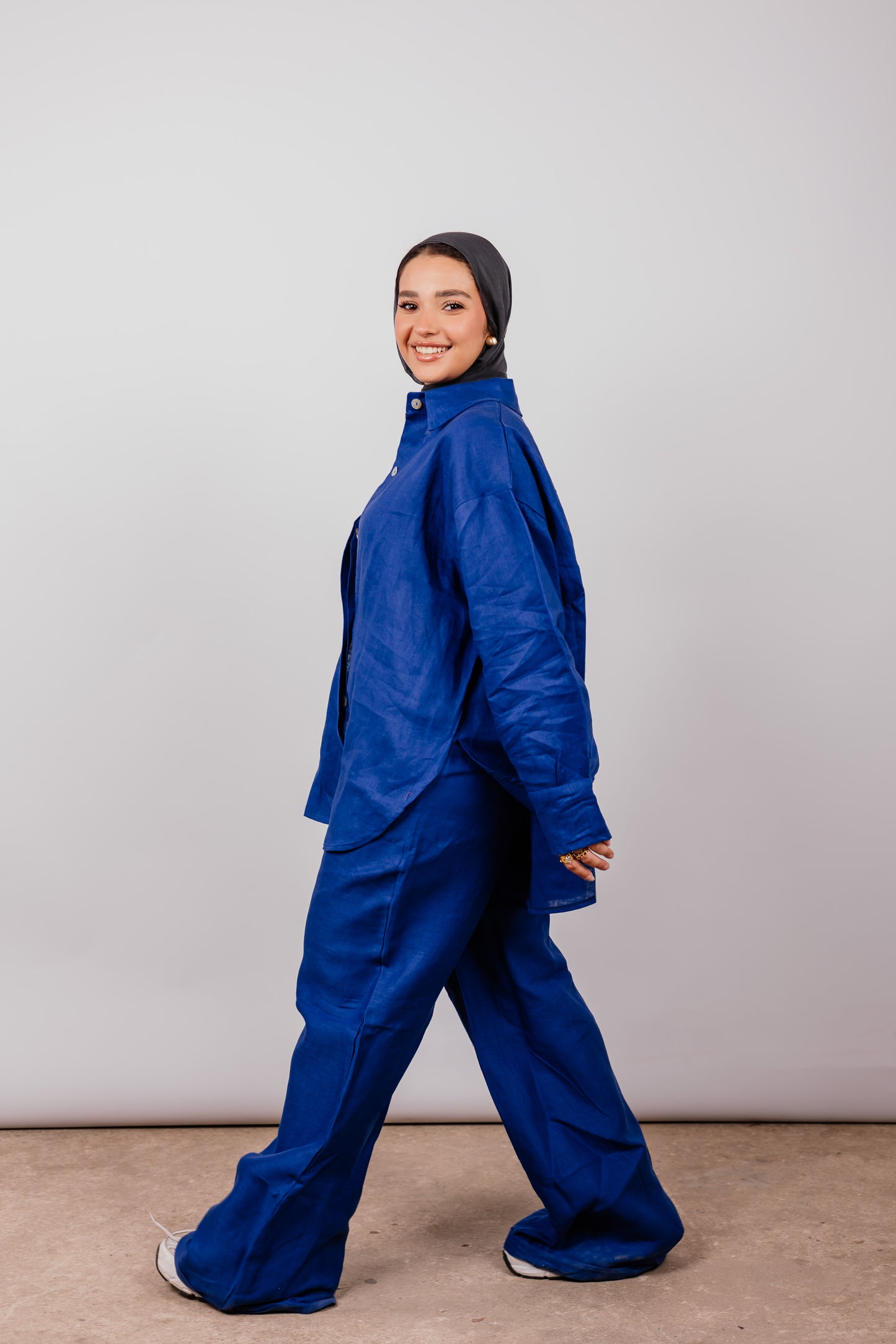 Daily Linen Shirt In Royal-blue