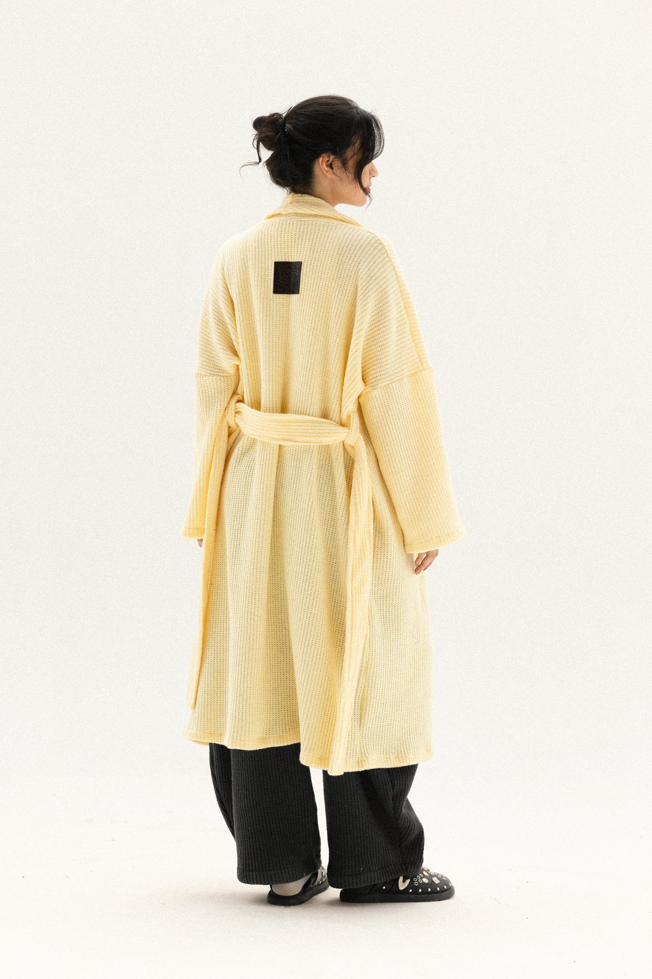 Knitted Lined Kimono In Butter-yellow