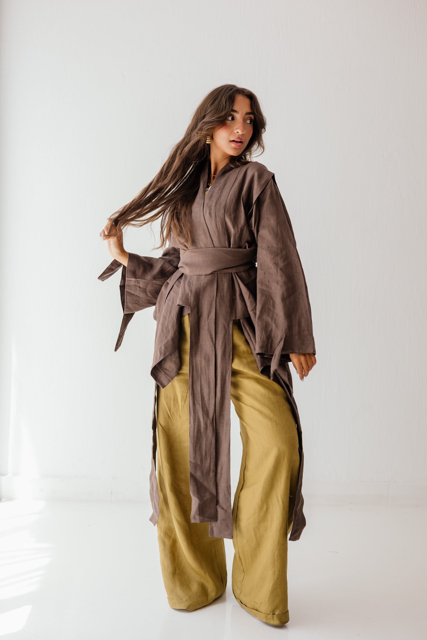 Short Double Collar Kimono In Brown