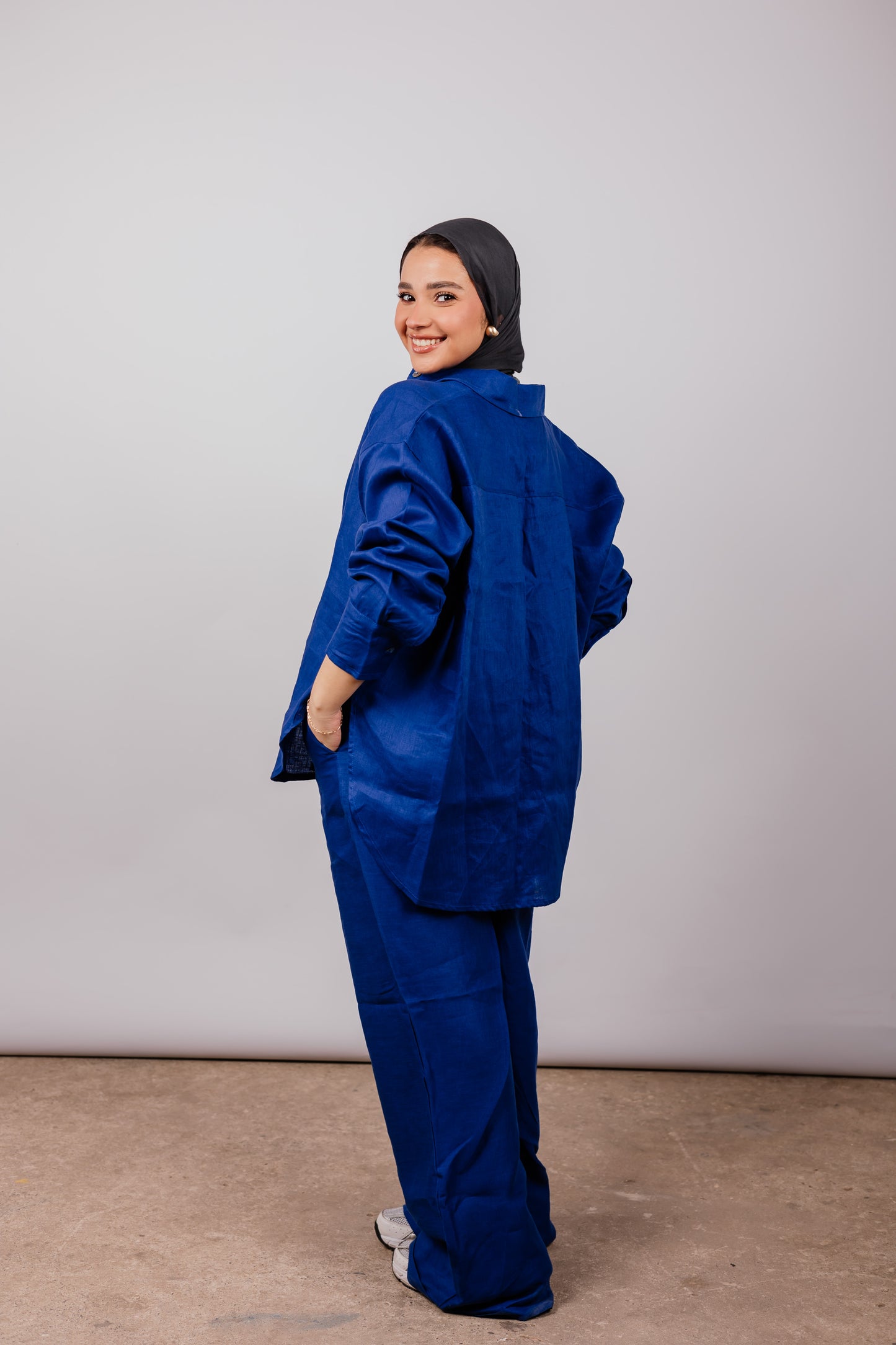 Daily Linen Shirt In Royal-blue
