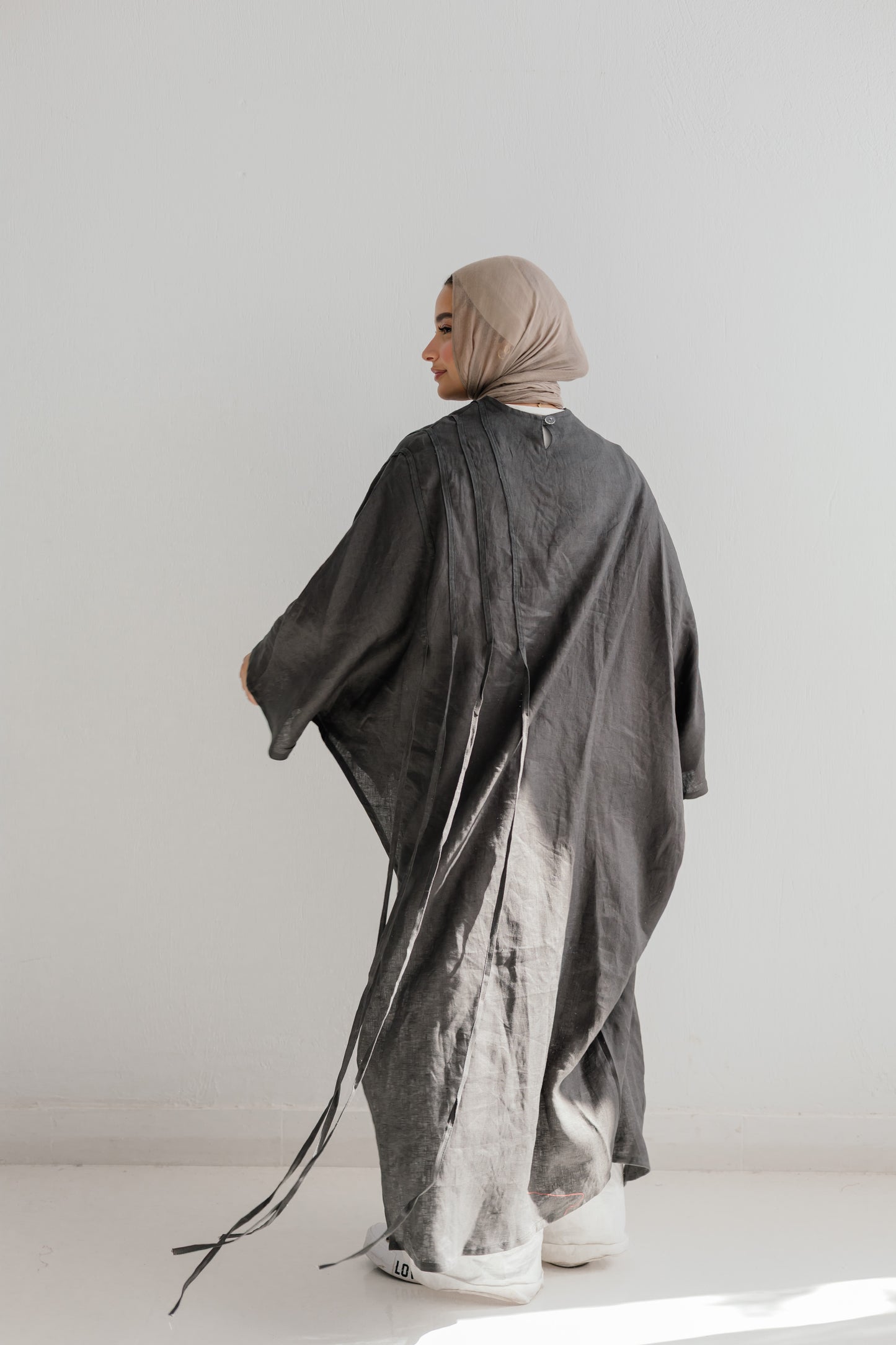 Side To Side Top In Dark-grey