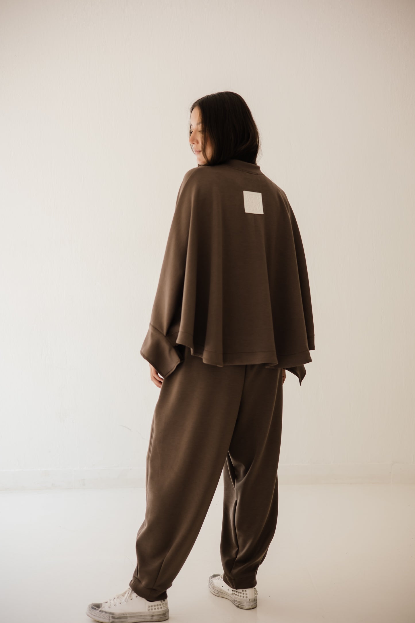 Butter-fly Set In Brown