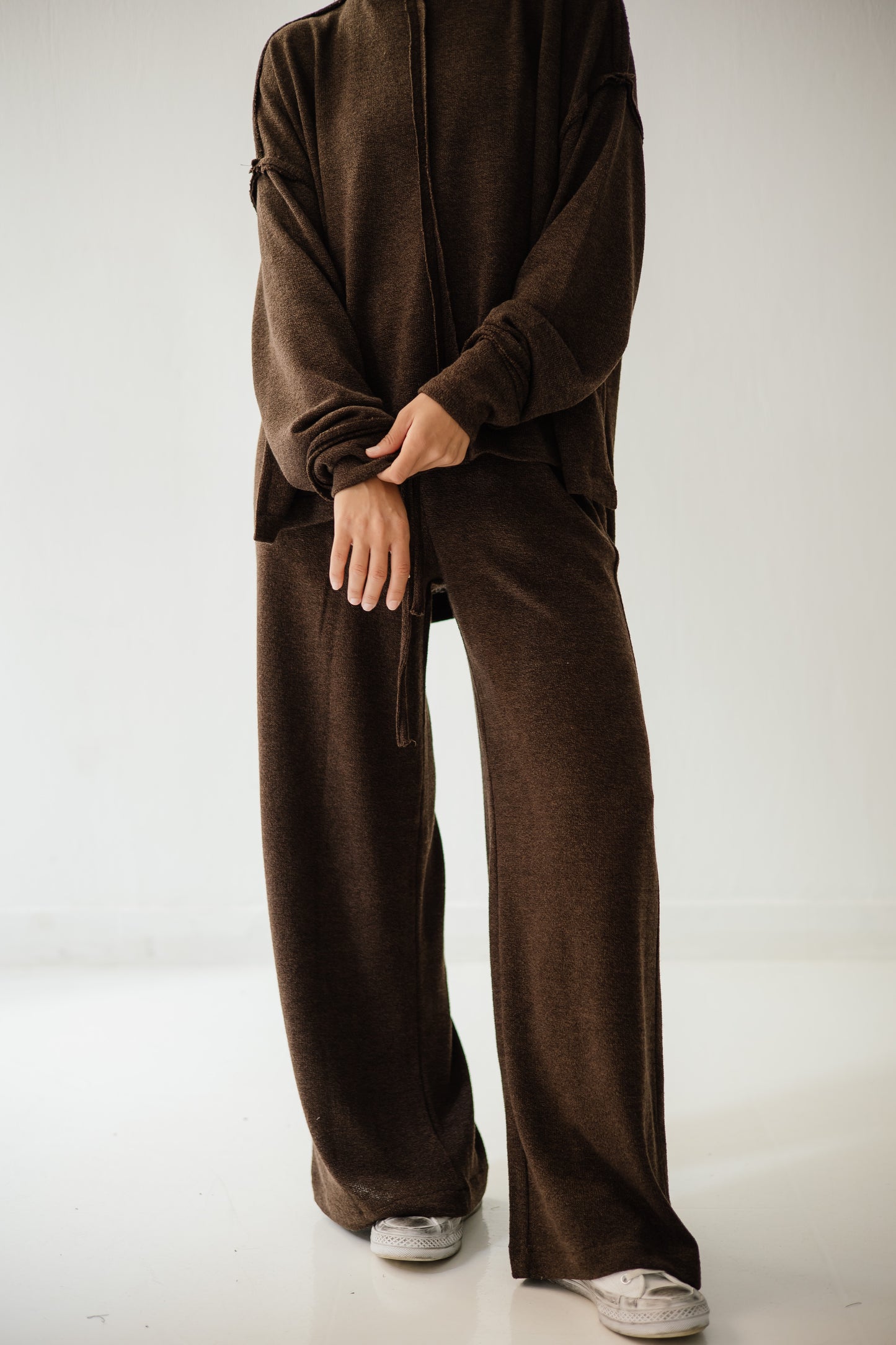 Unfinished Wool Set In Brown