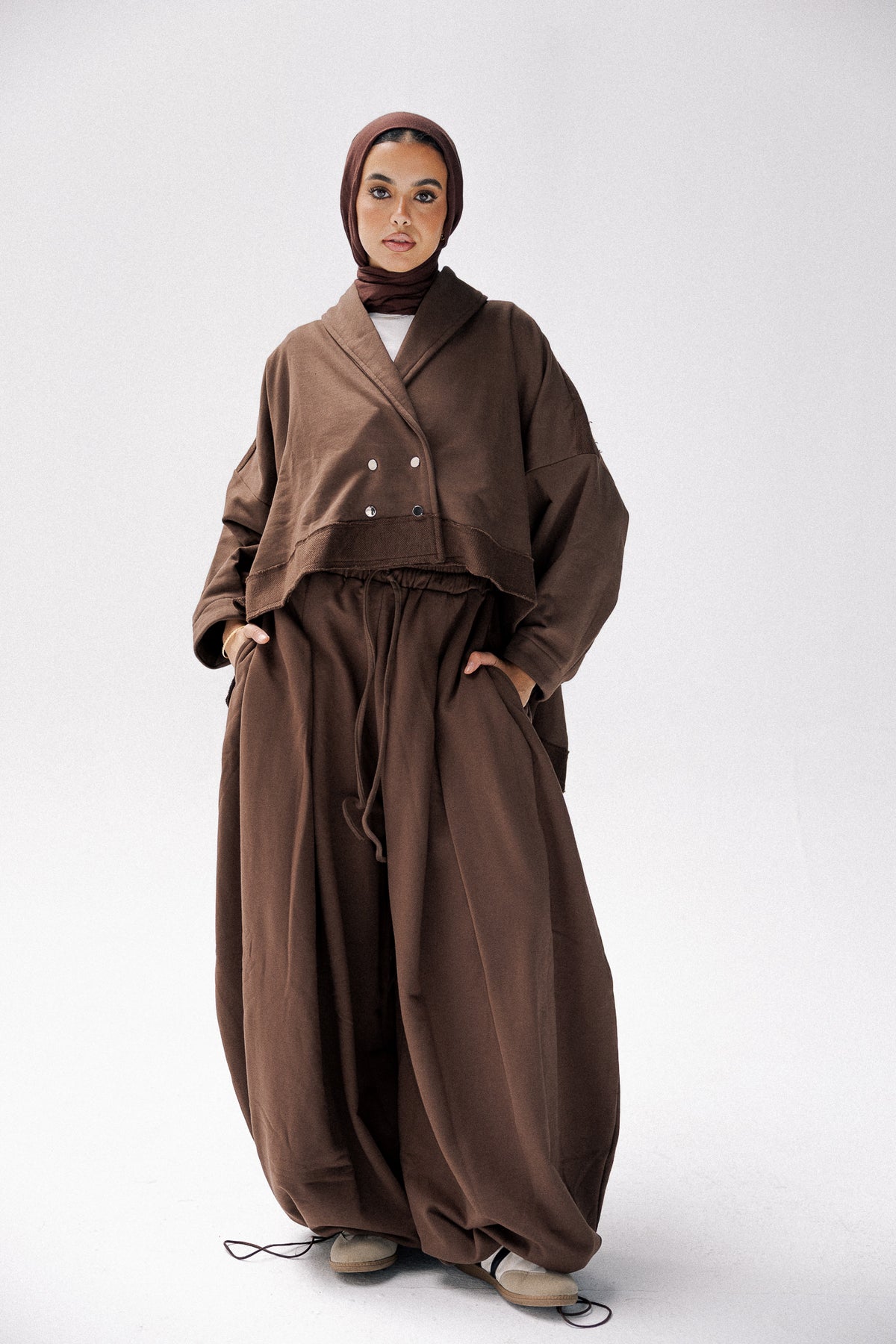 lined cotton set in brown