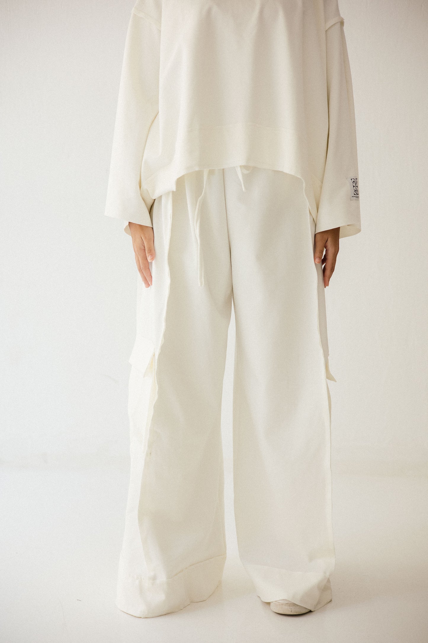 Pocket Cotton Set In Off-white