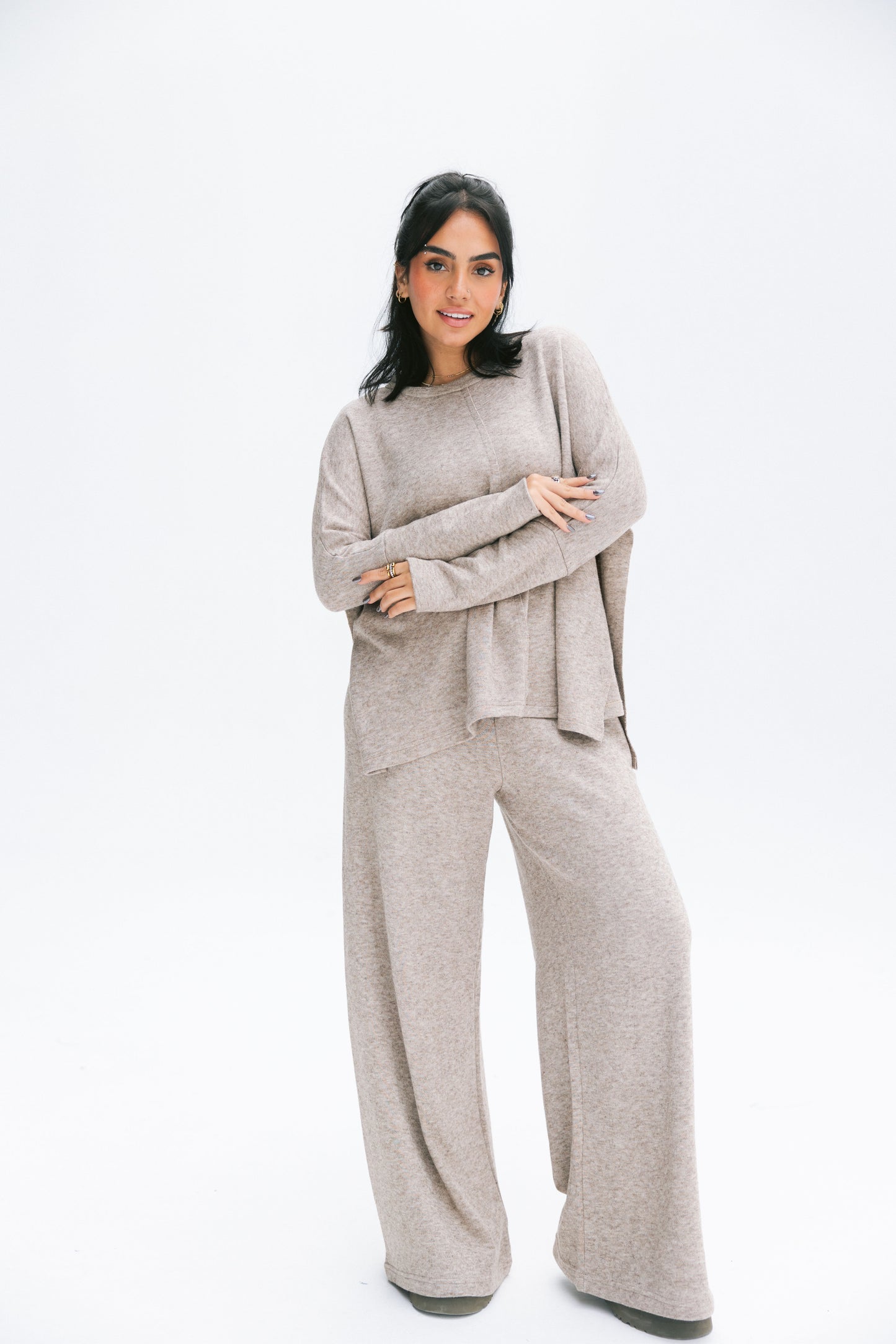 Basic wool set in cafe