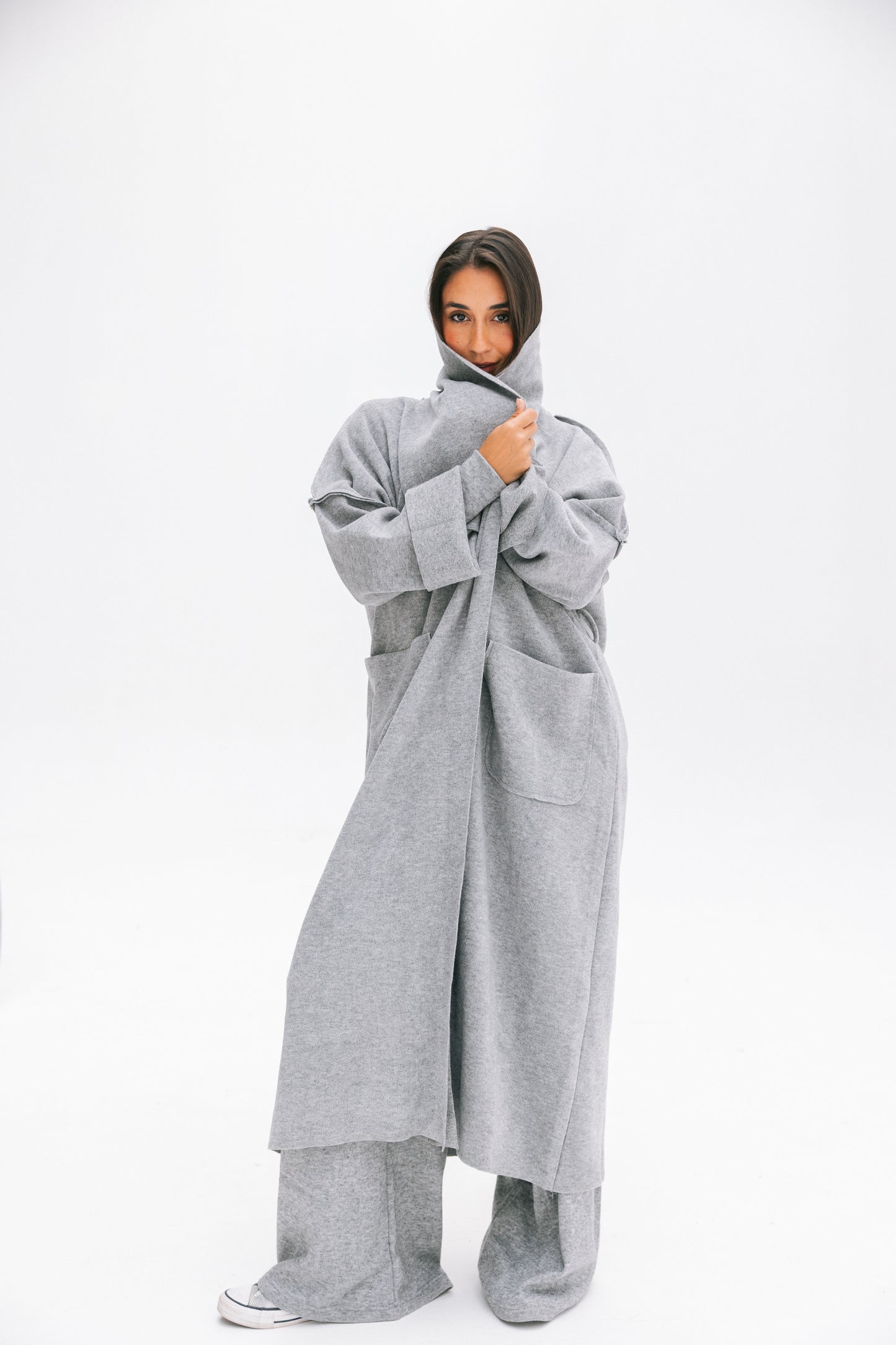 Unfinished long coat in grey