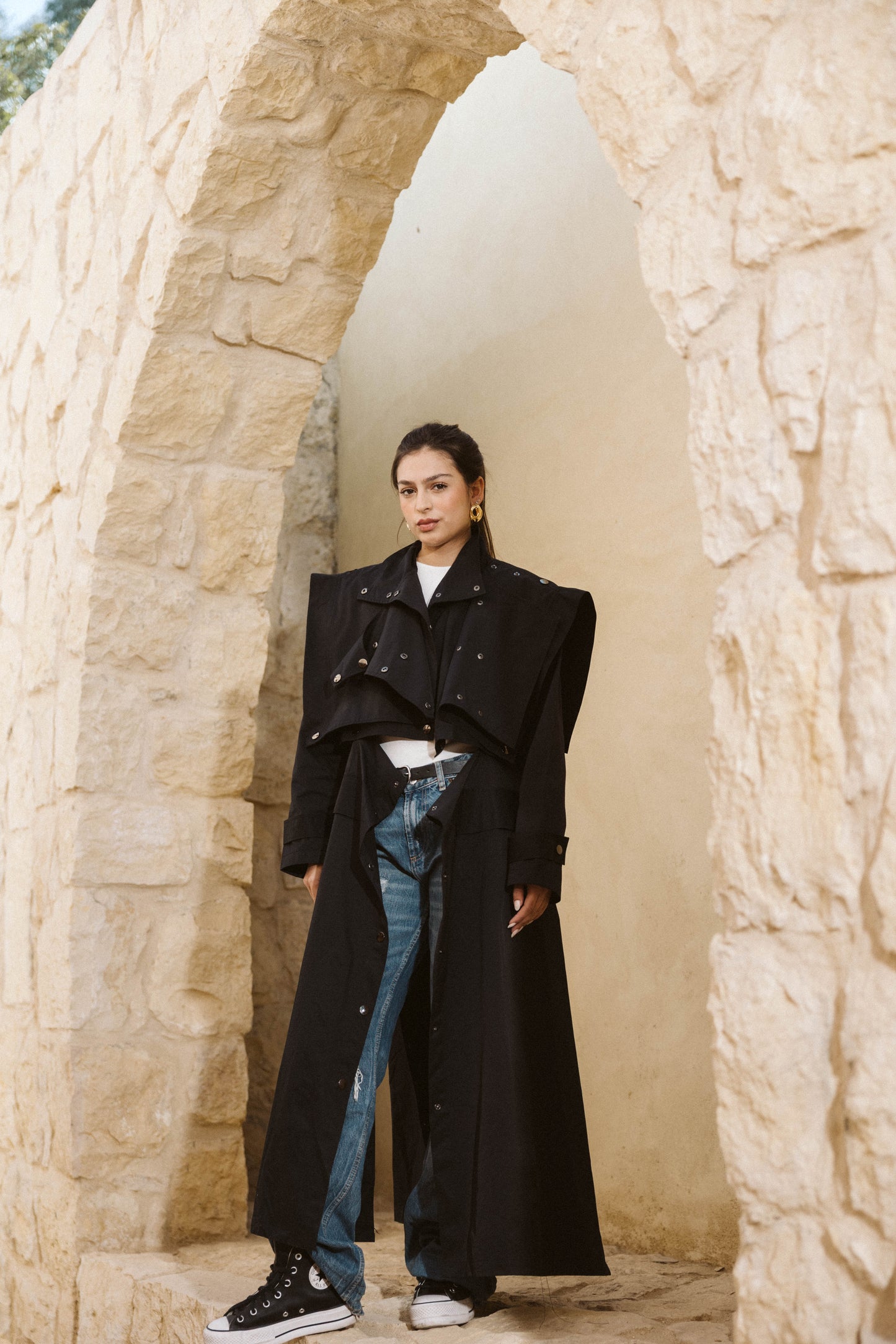 Jouzoor Coat In Black