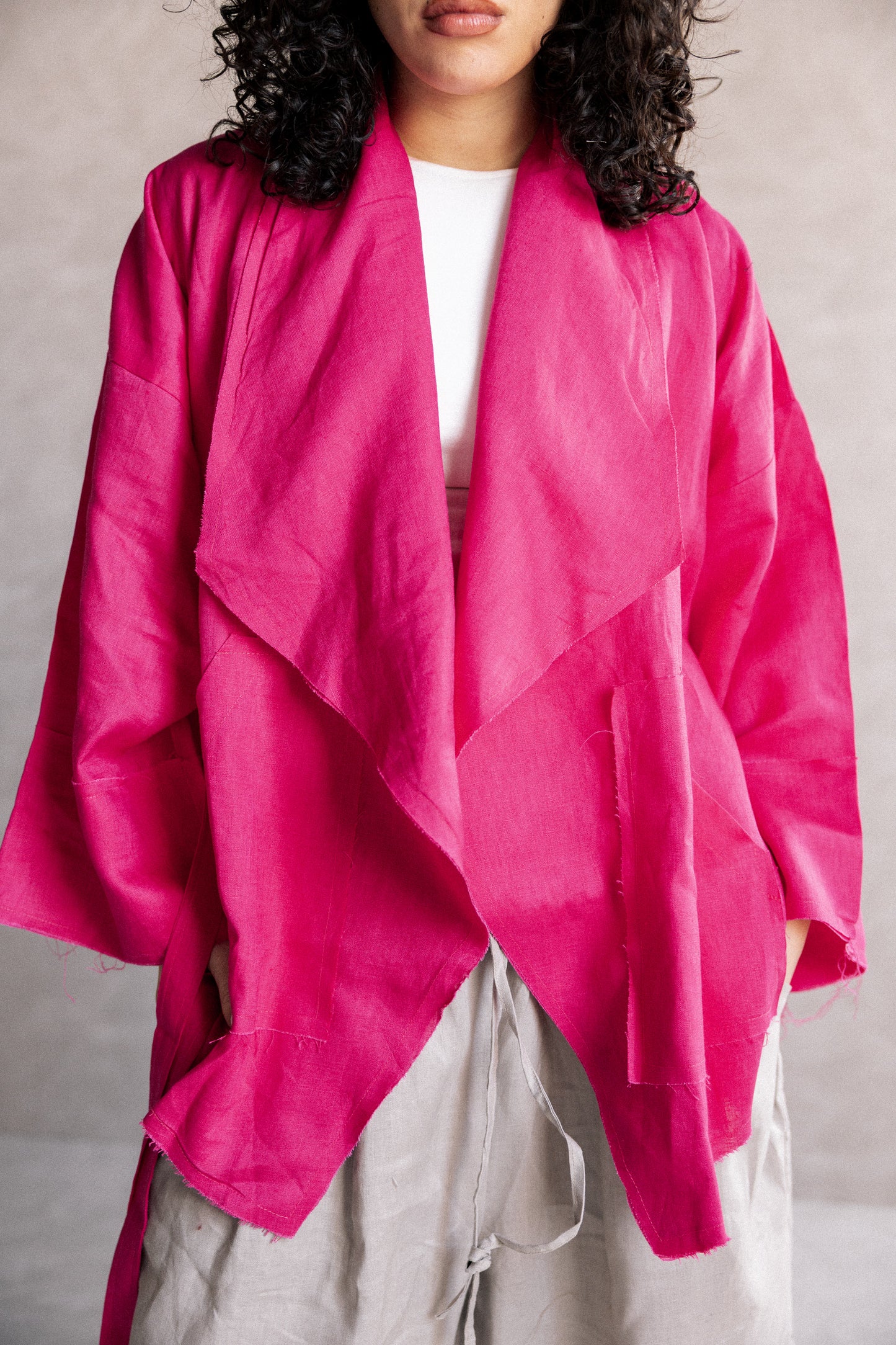 Collar kimono in fuchsia
