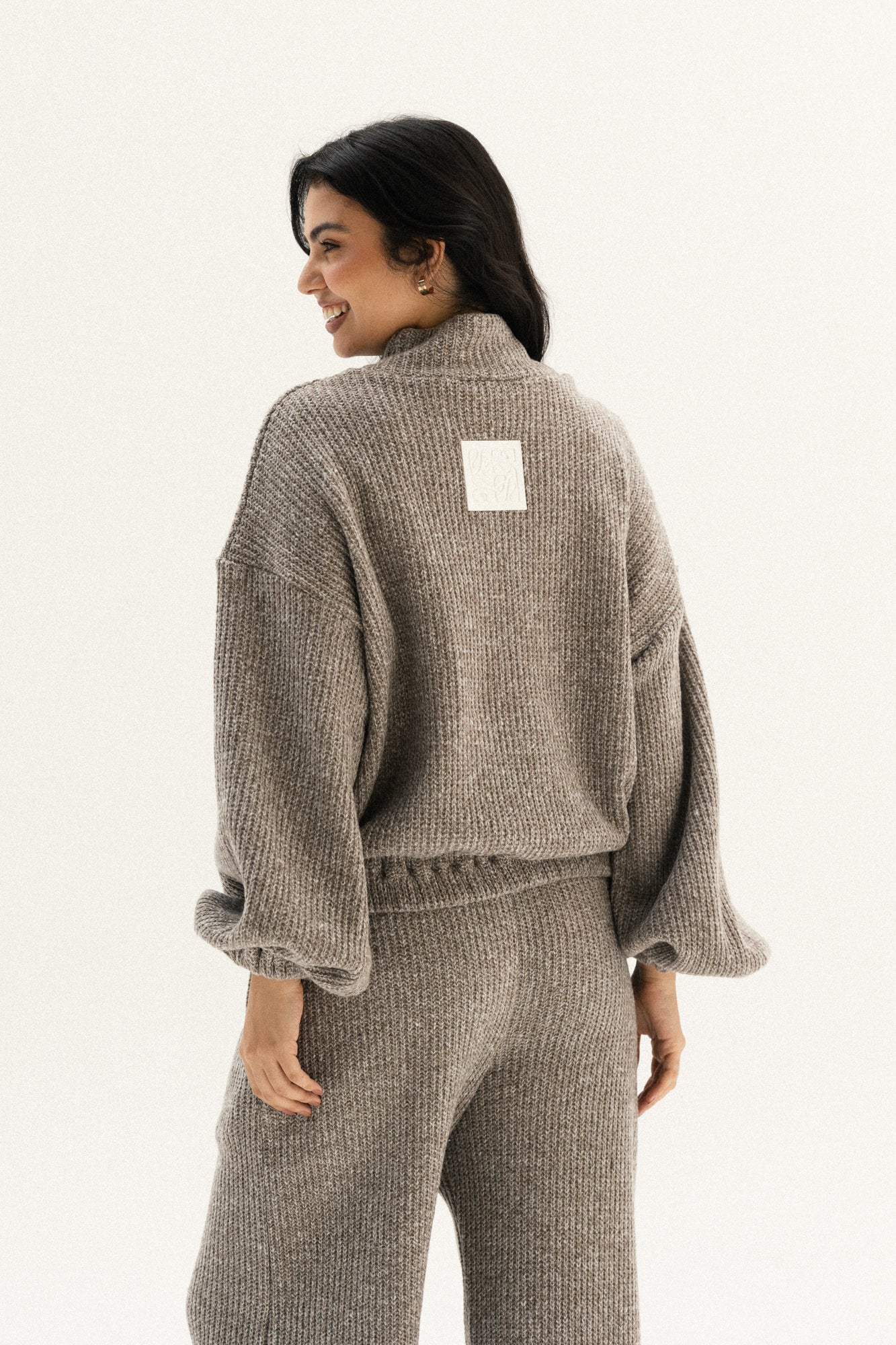 Elastic Knitted Set In Dark-cafe