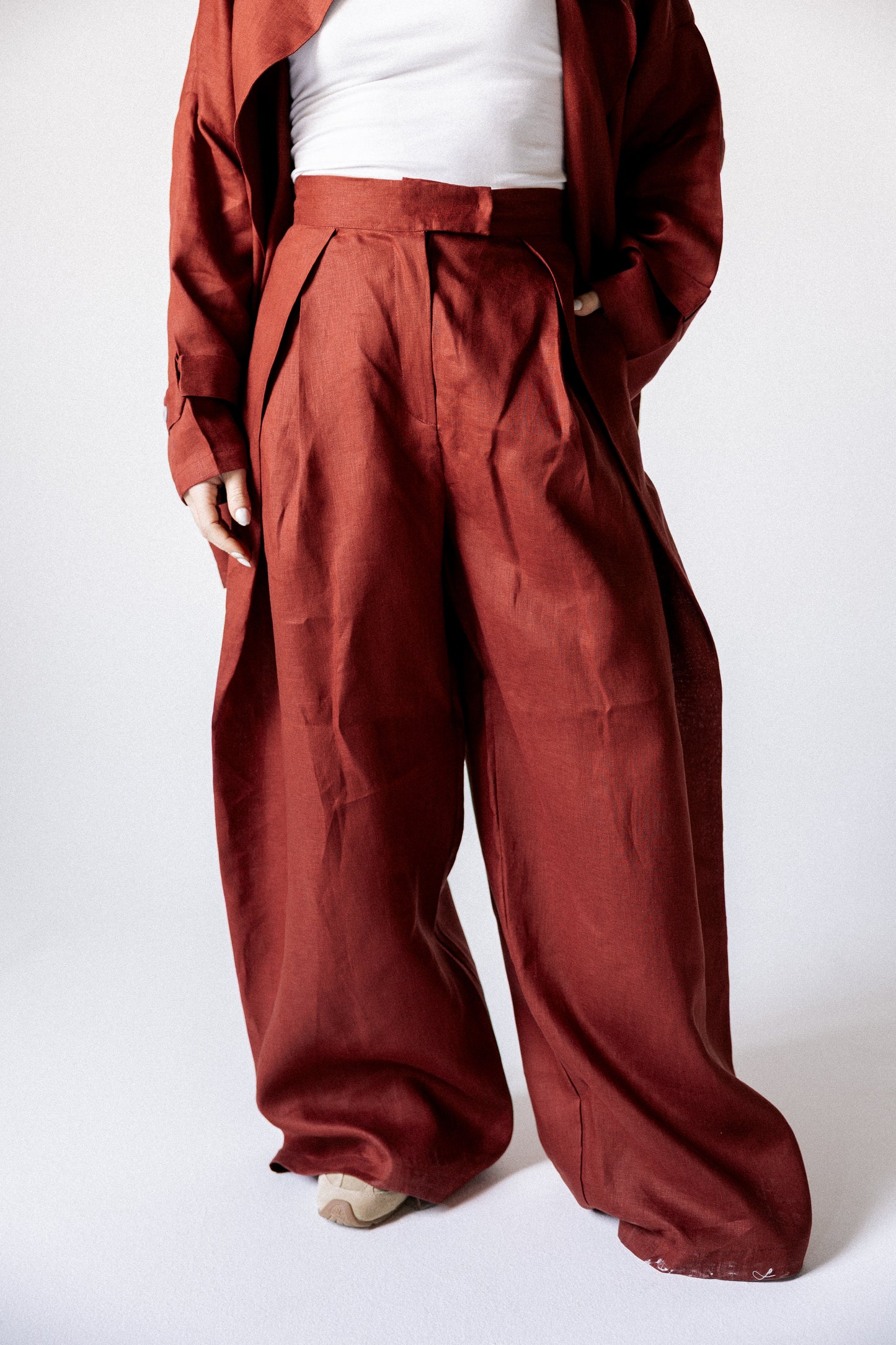 Double side set in burnt red