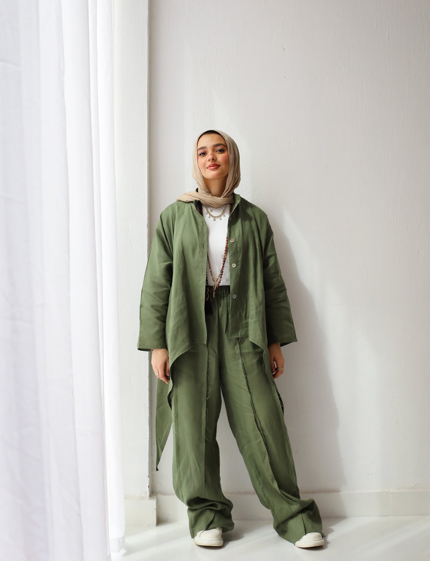 Short shirt linen set in dark green