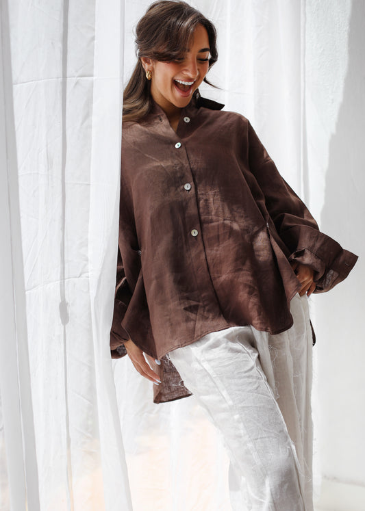 Button shirt in Brown