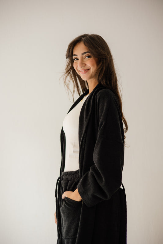 Unfinished Wool Set In Black