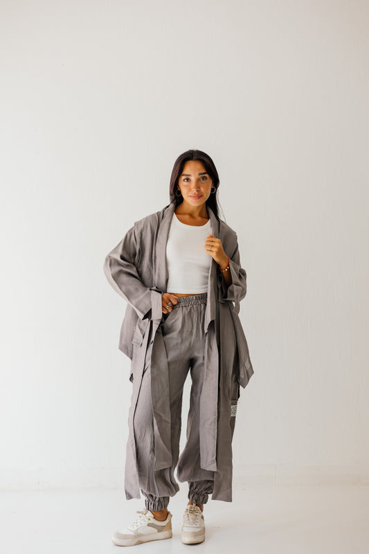 Short Double Collar Kimono In Grey