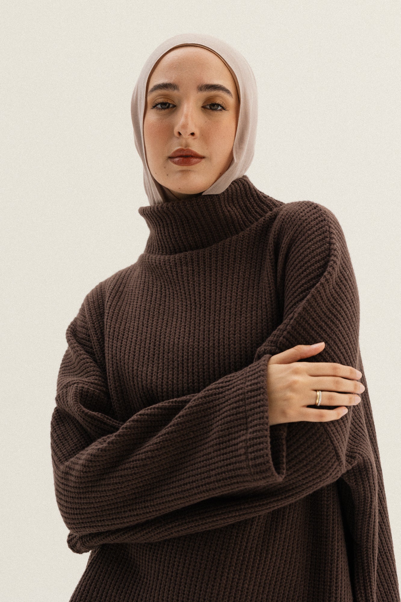 Knitted Love Set In Brown