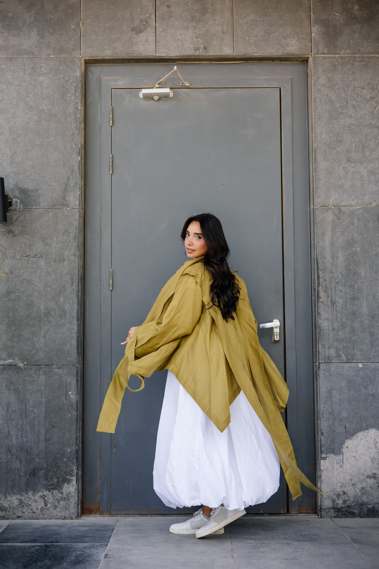 Short Double Collar Kimono In Dark Lime-green