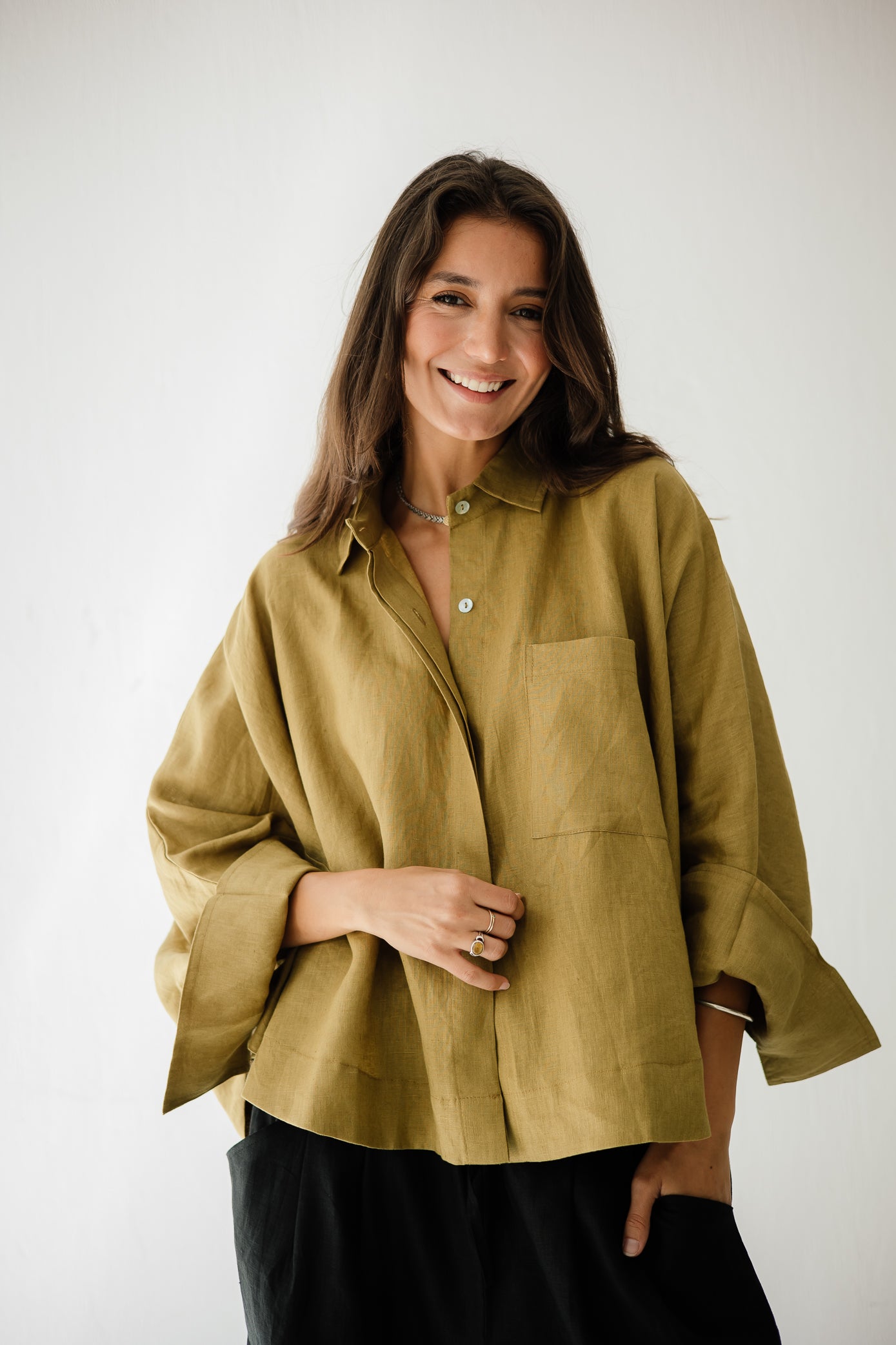 Butterfly Shirt In Dark lime-green