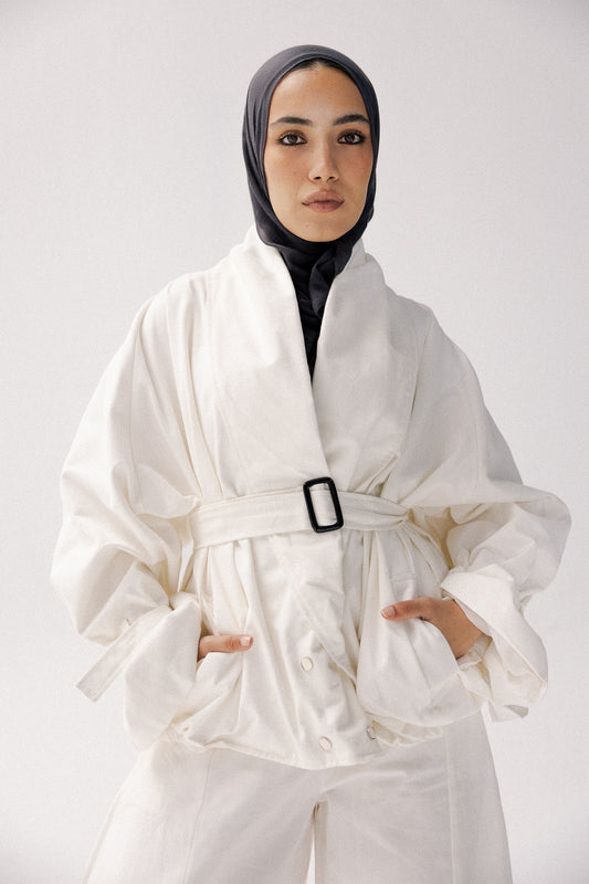 Belted jacket in white