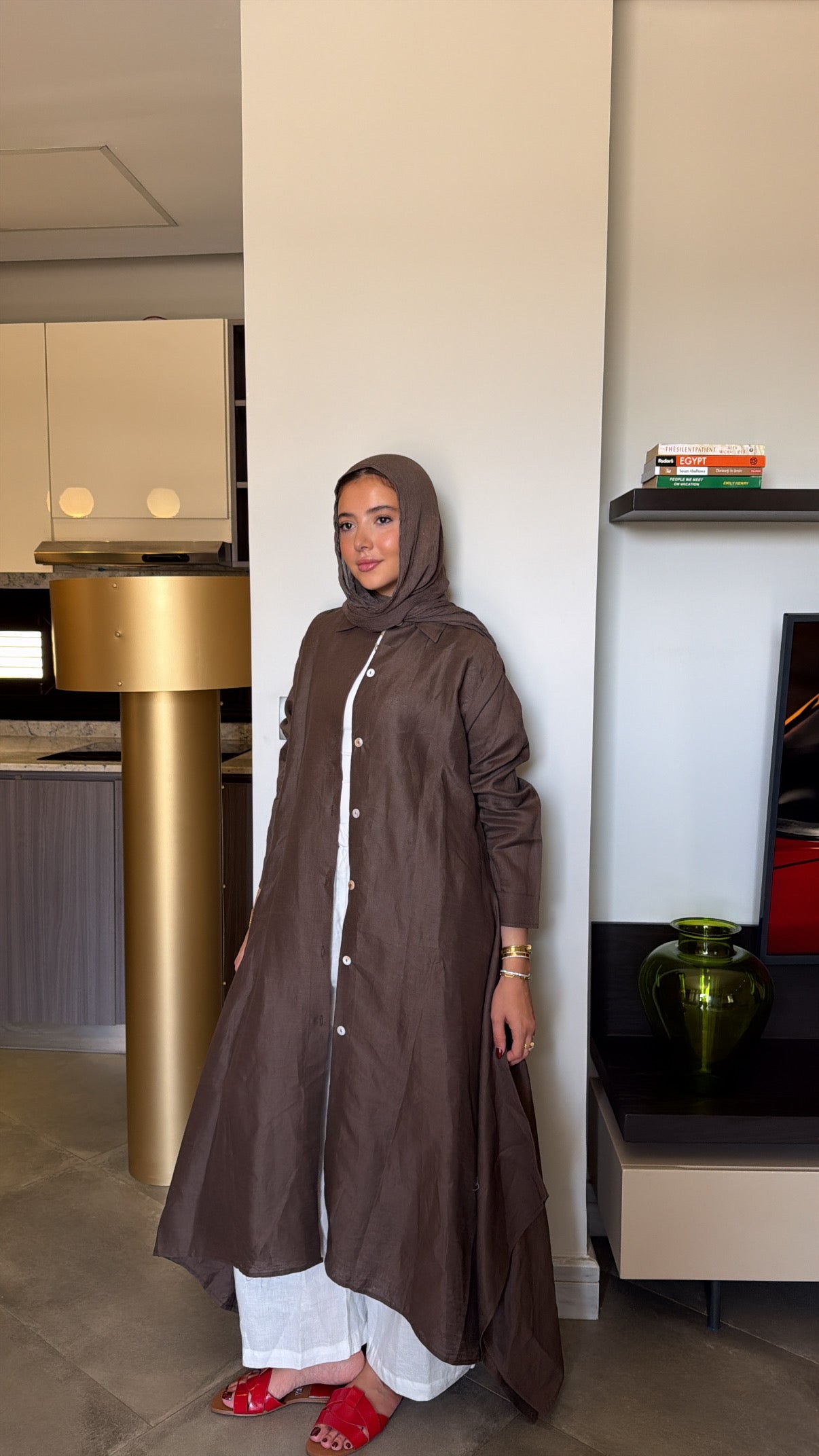 Long shirt in brown
