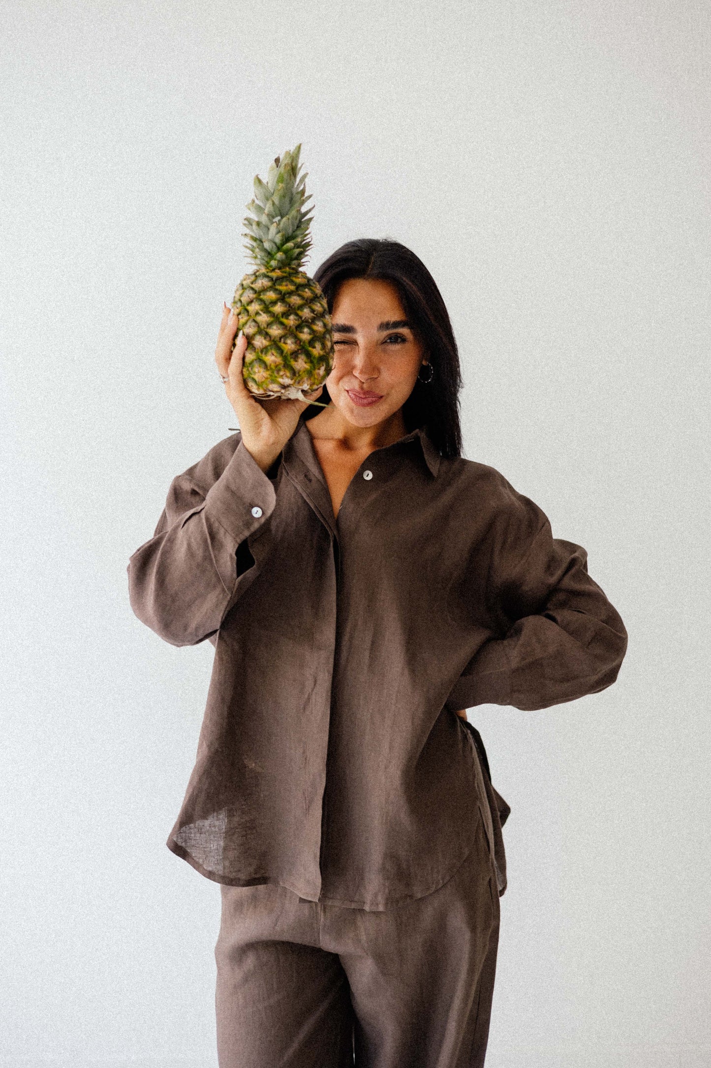 Daily Linen Shirt In Brown